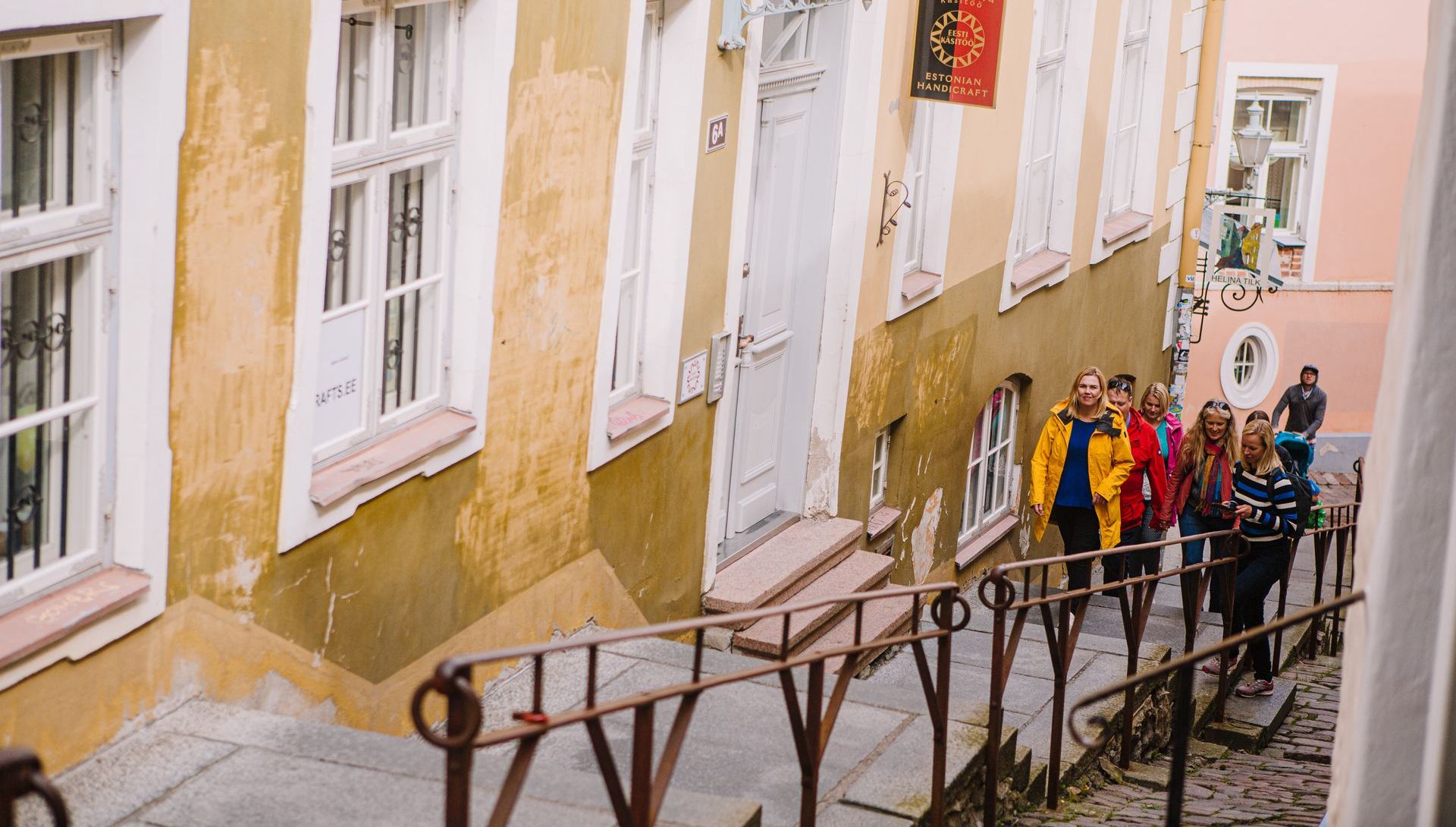 Ronimas mööda Tallinna Vanalinna treppe