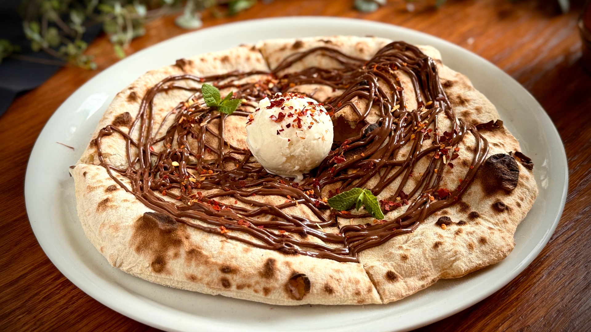 Nutella pizza