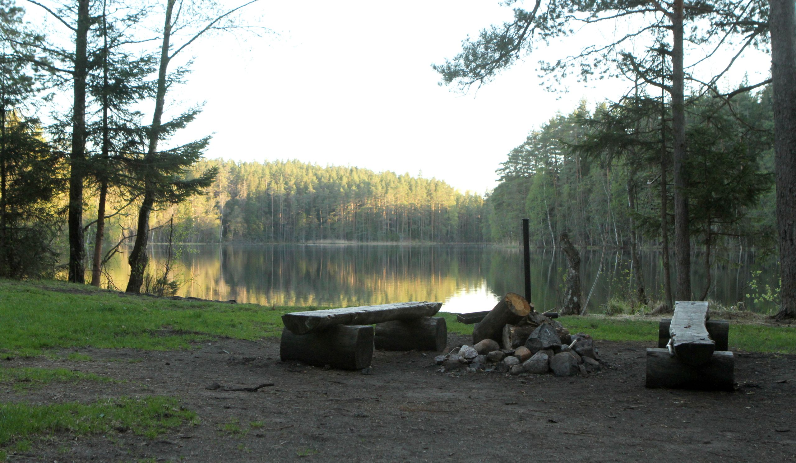 Vaade telkimisplatsilt Järvi Pikkjärvele
