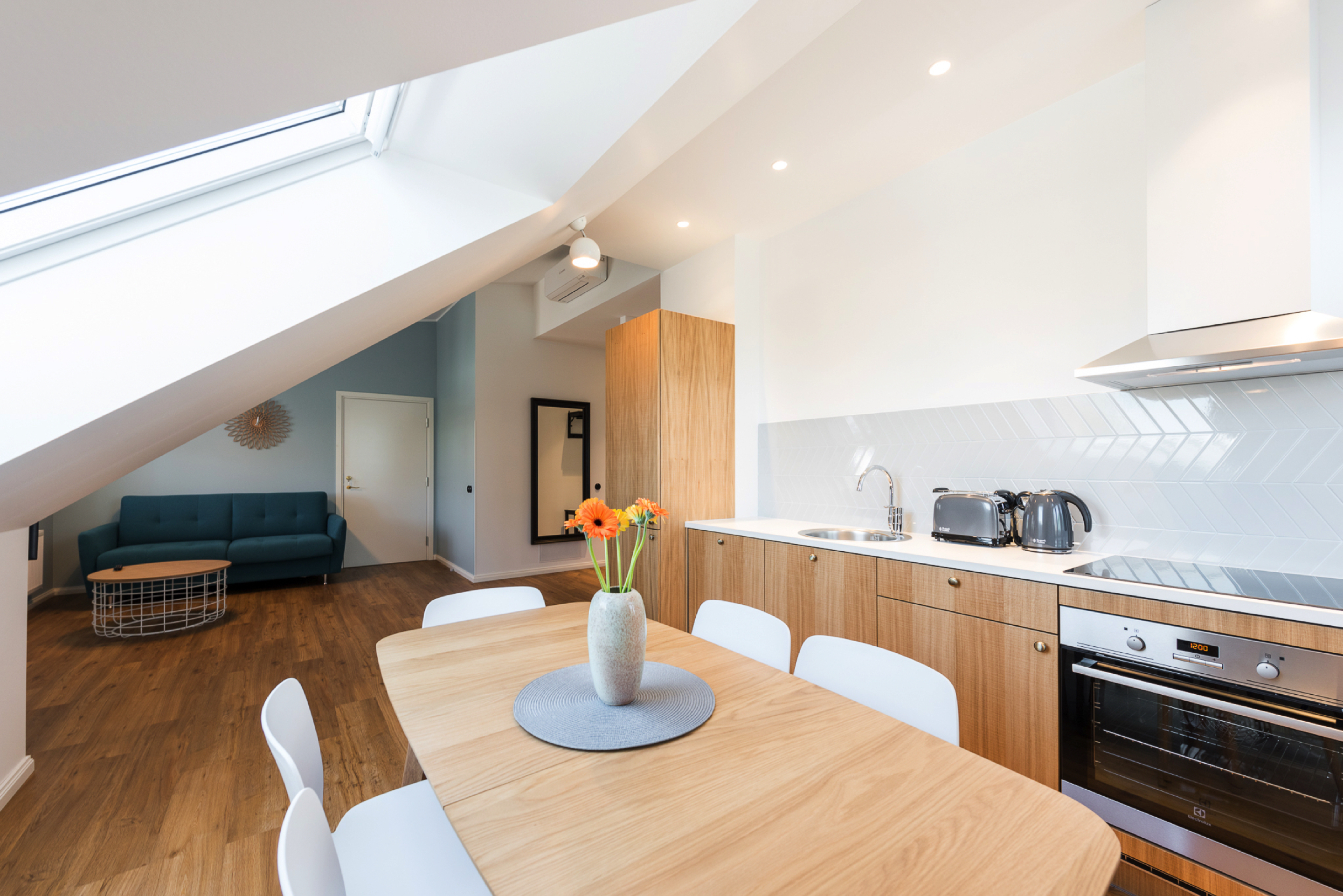 Apartment 9-1, Wohnzimmer
