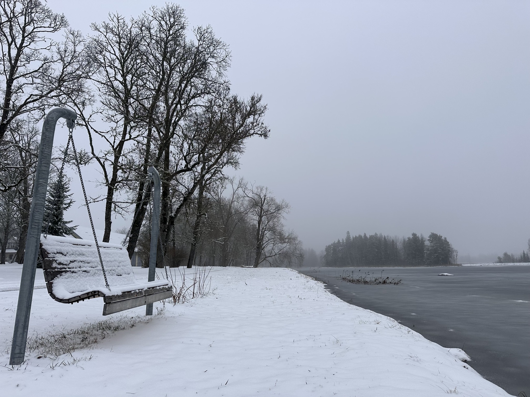 Kernu paisjärv talvel