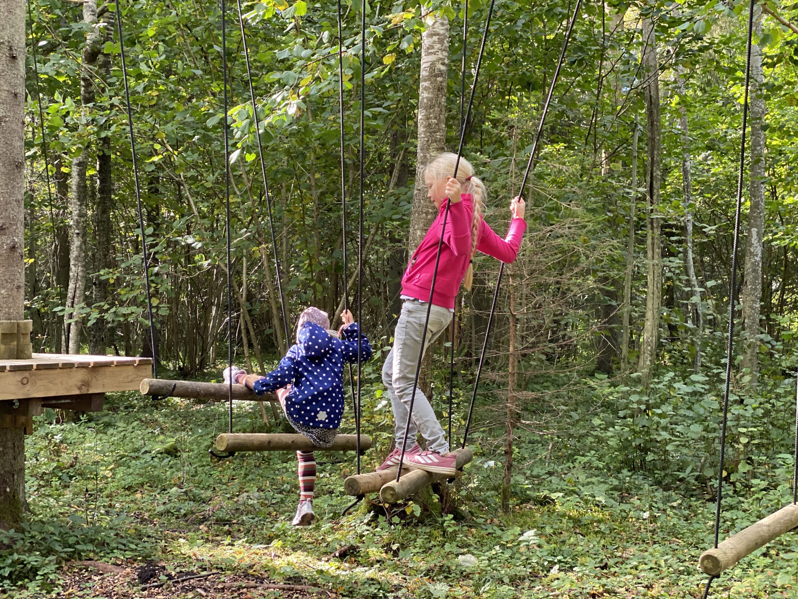 Lilleorun puiston lasten seikkailupolku