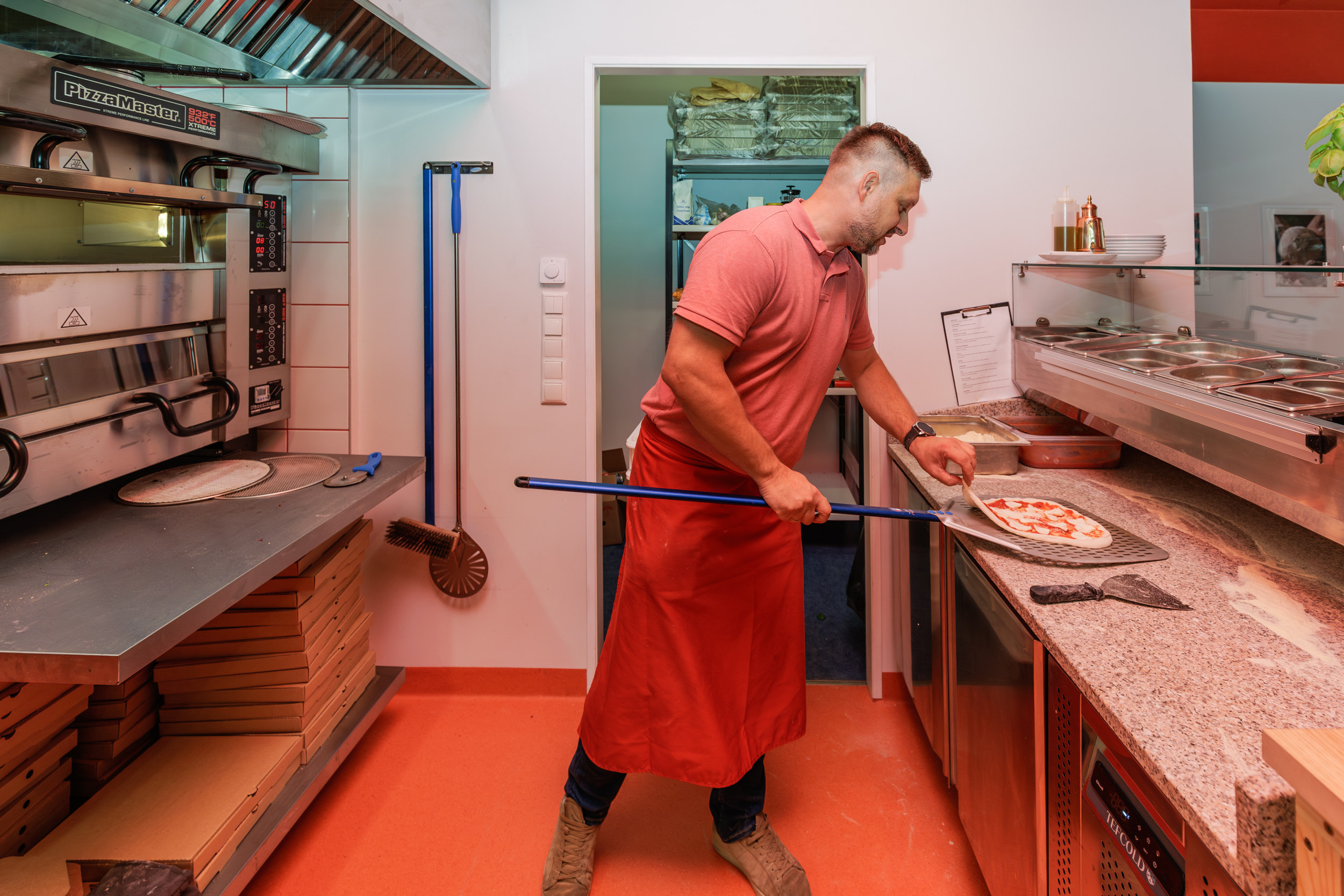Pizza valmistamine