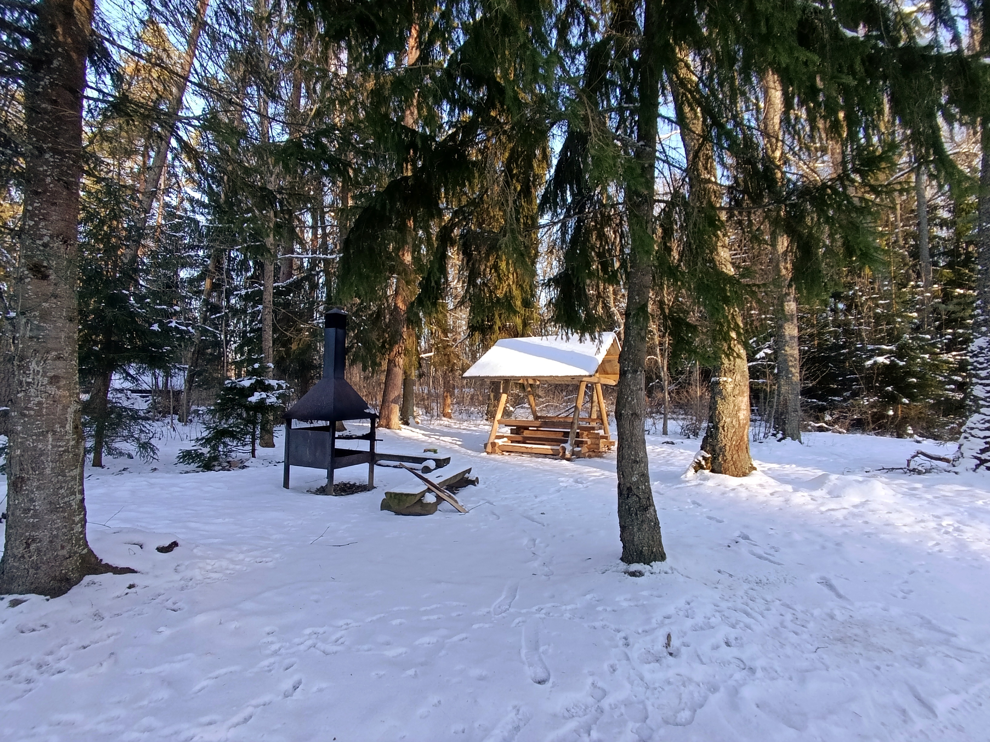 Grilling spots at Pangodi campsite