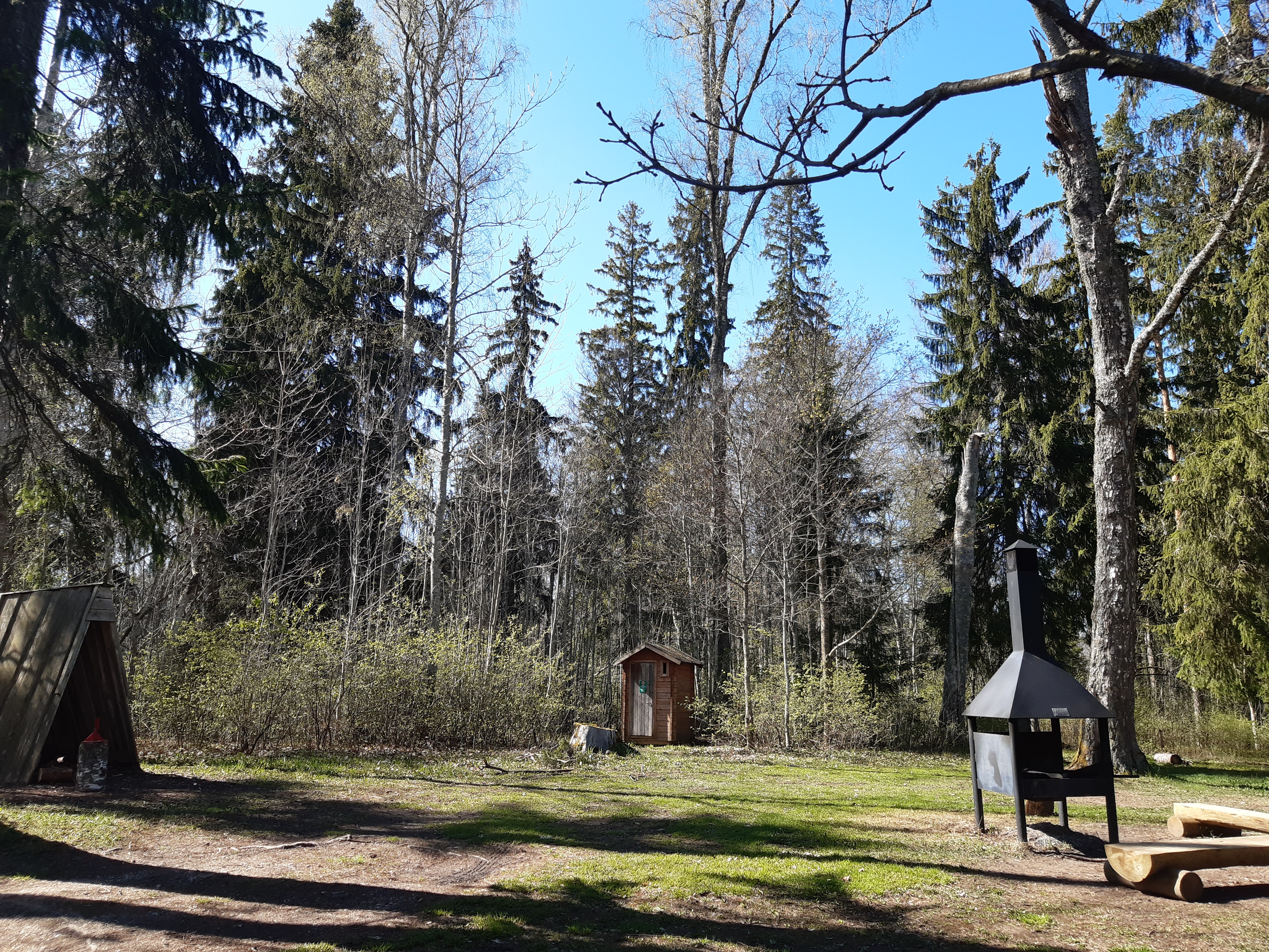 Grilling spots at Pangodi campsite