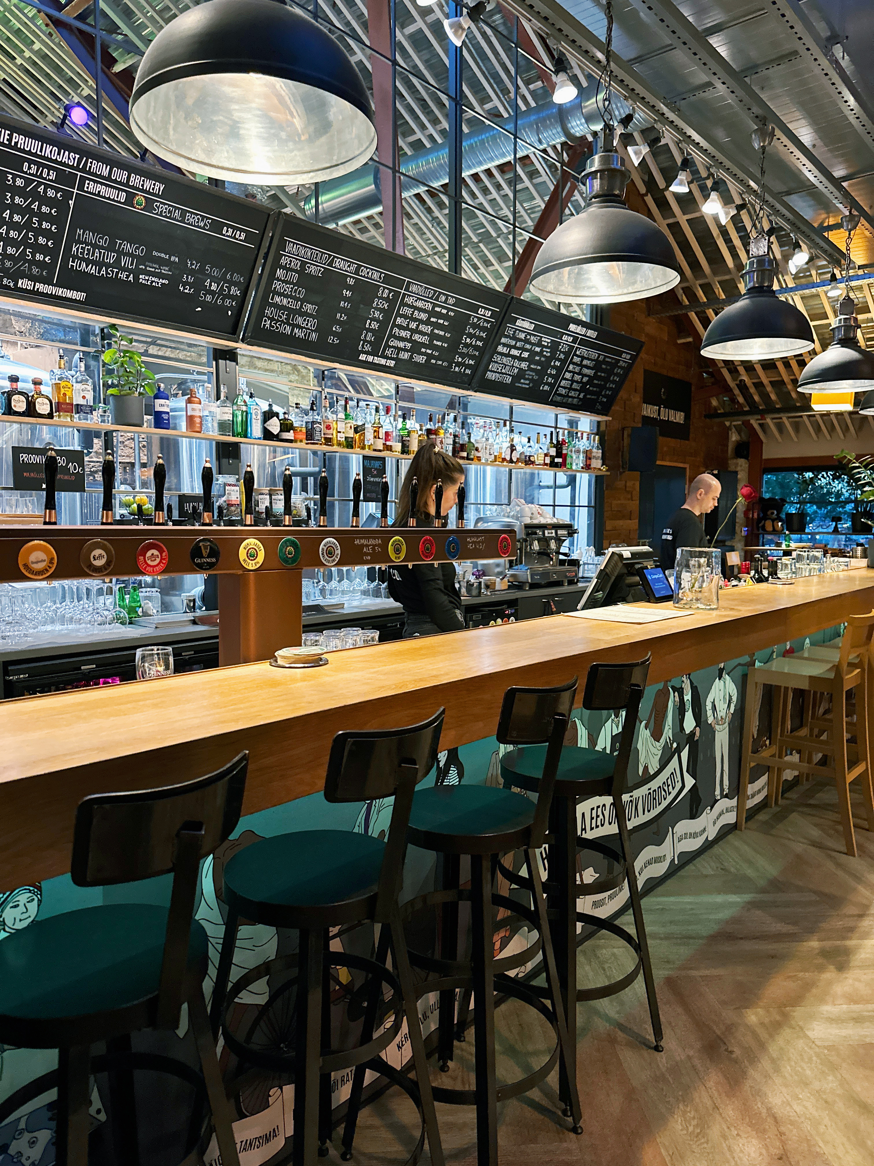 Bar