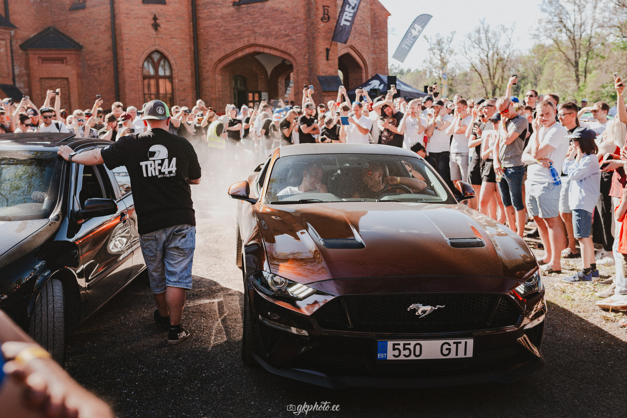 TRF 44 Cars & Castle
