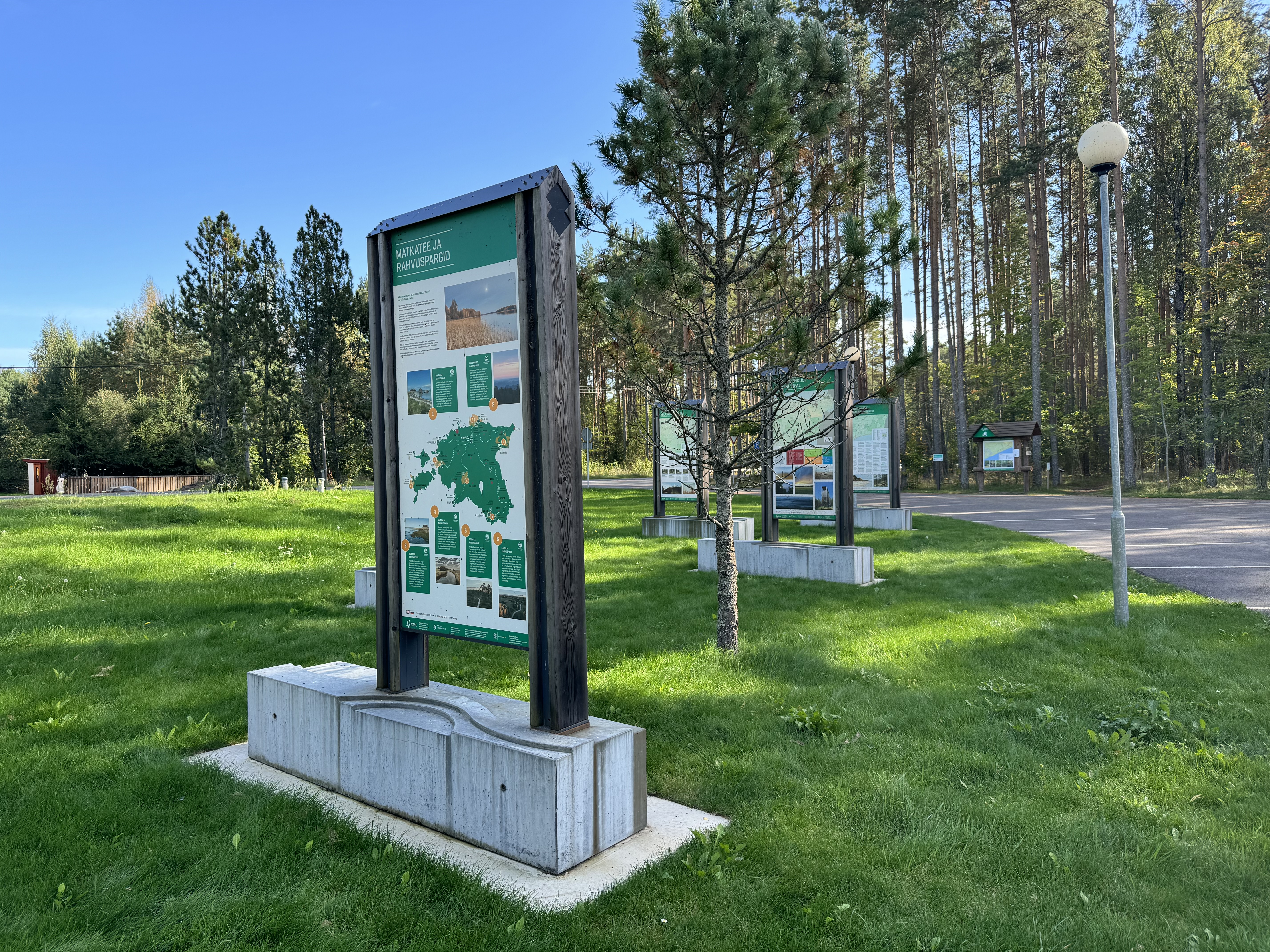 Alutaguse Rahvuspargi külastuskeskuse väliekspositsioon