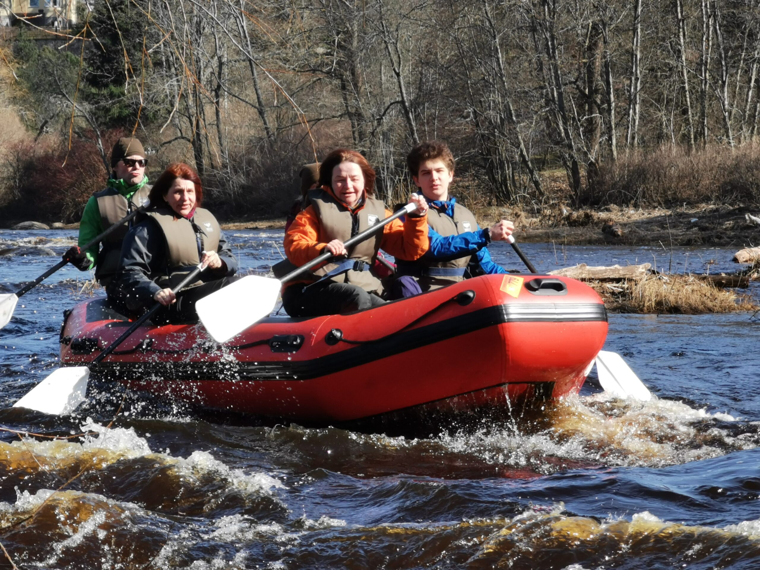 Rafting auf dem Fluss Jägala bietet Spannung