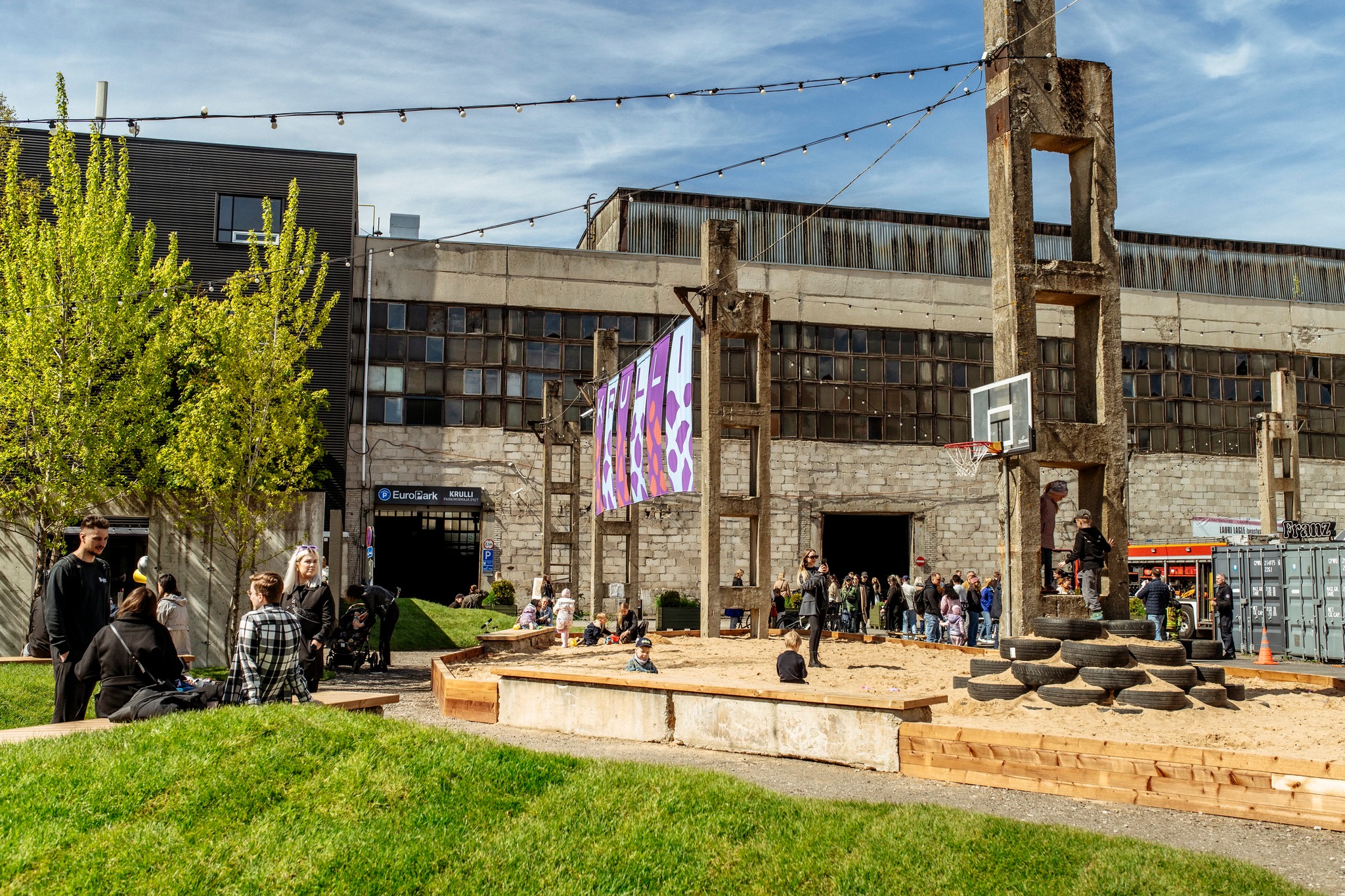 Krulli kvartal Põhja-Tallinnas mänguväljak