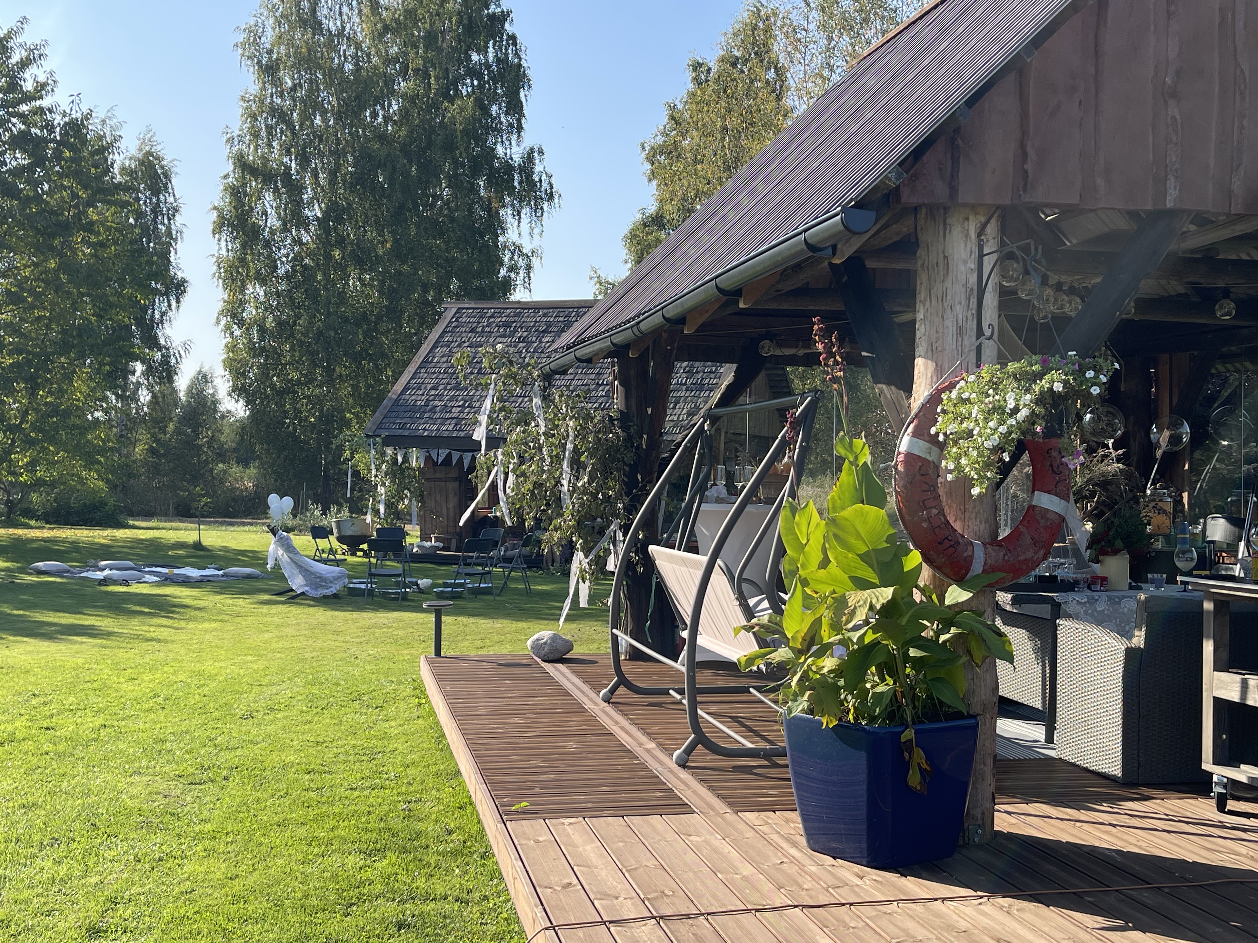 Suitsusaun ja grillimaja terass