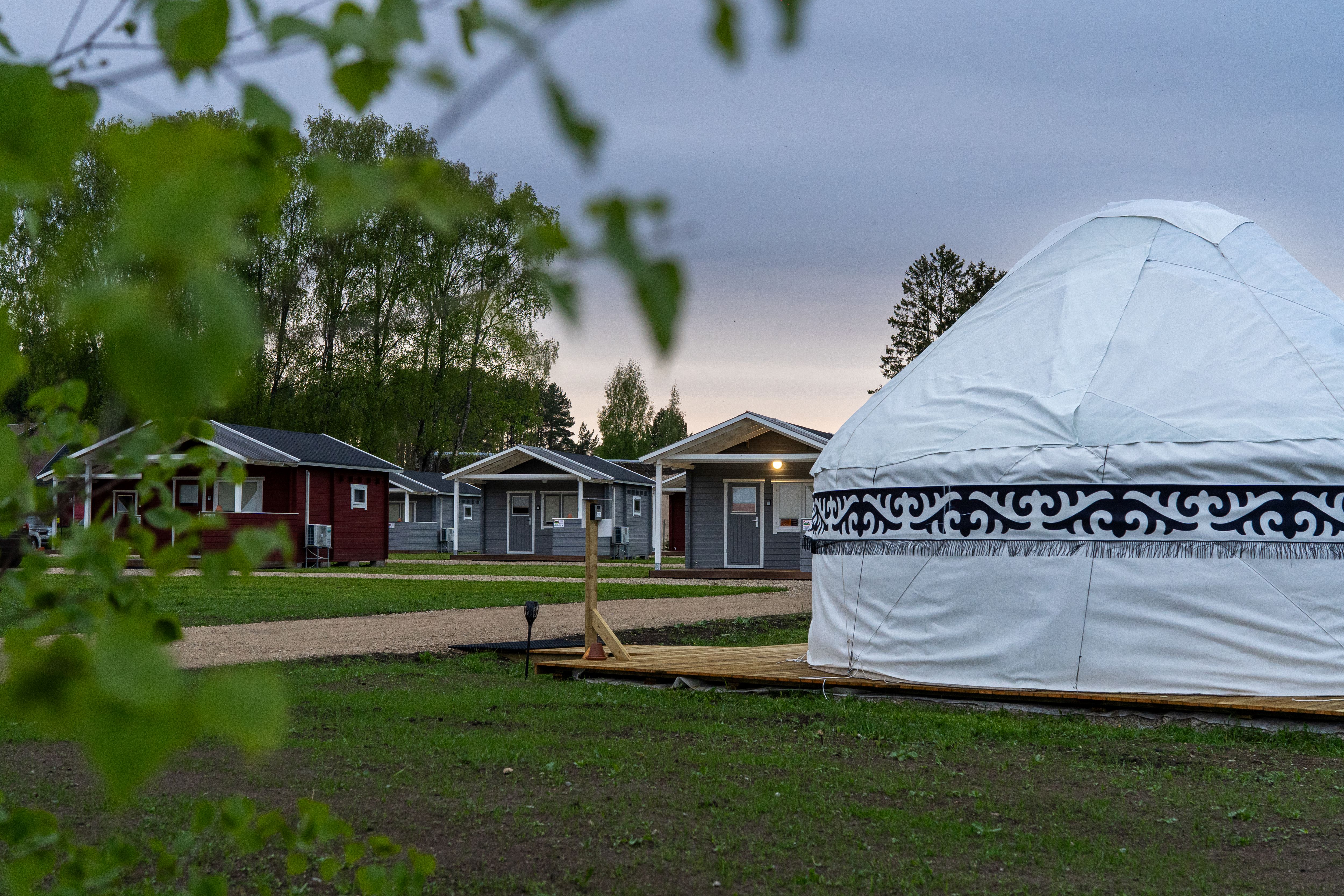 Jõekääru Puhkekeskus kämpingud ja jurtad