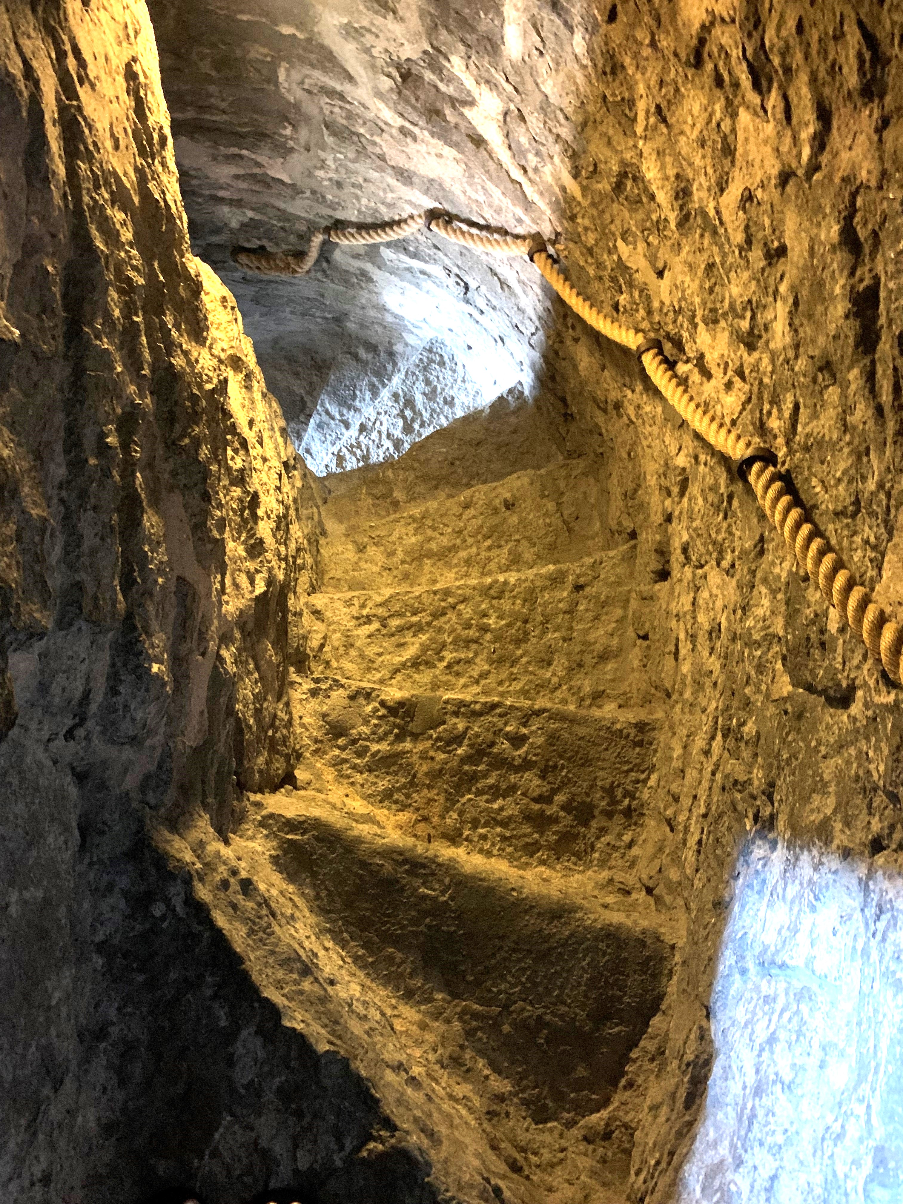 Tallinna raekoja torni trepp