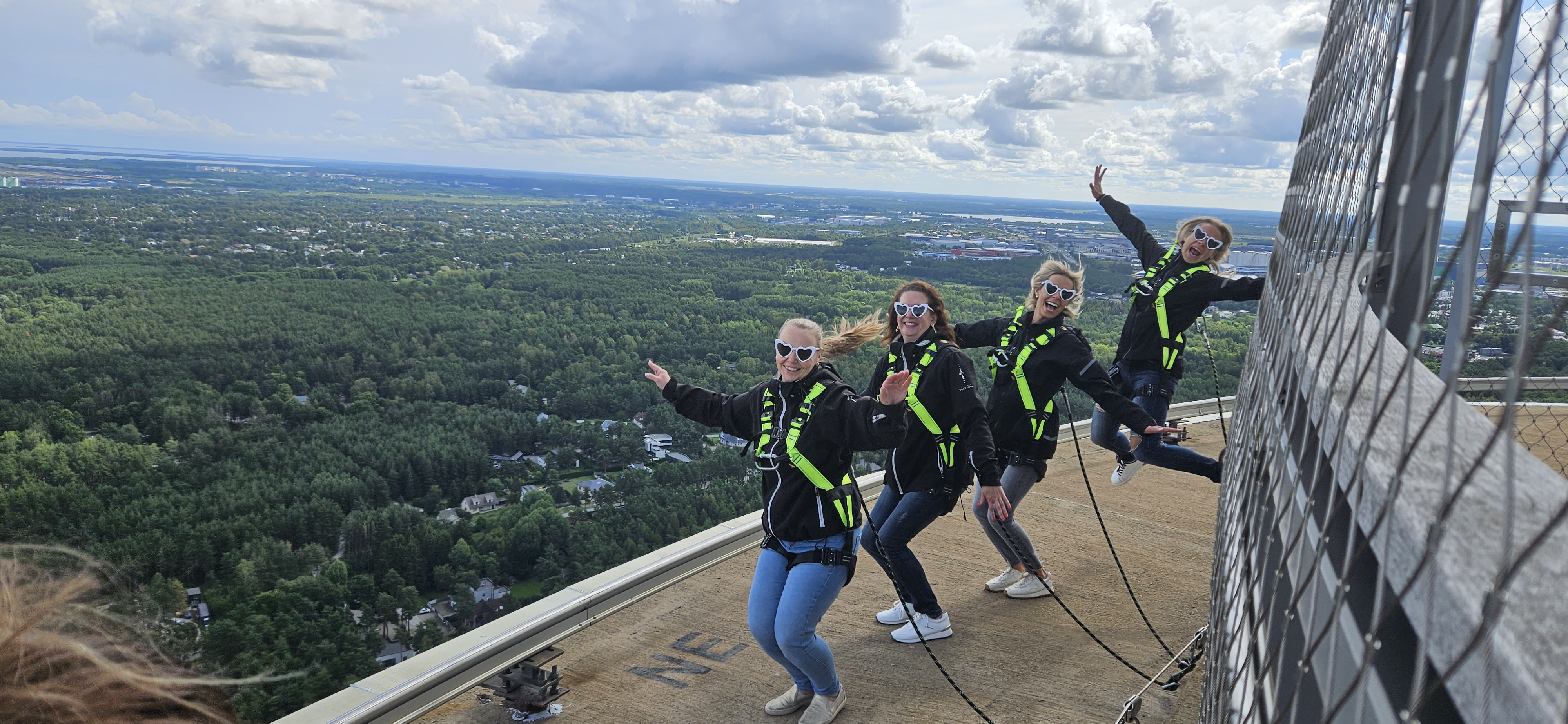 Tüdrukute õhtu 175m kõrgusel Teletornis