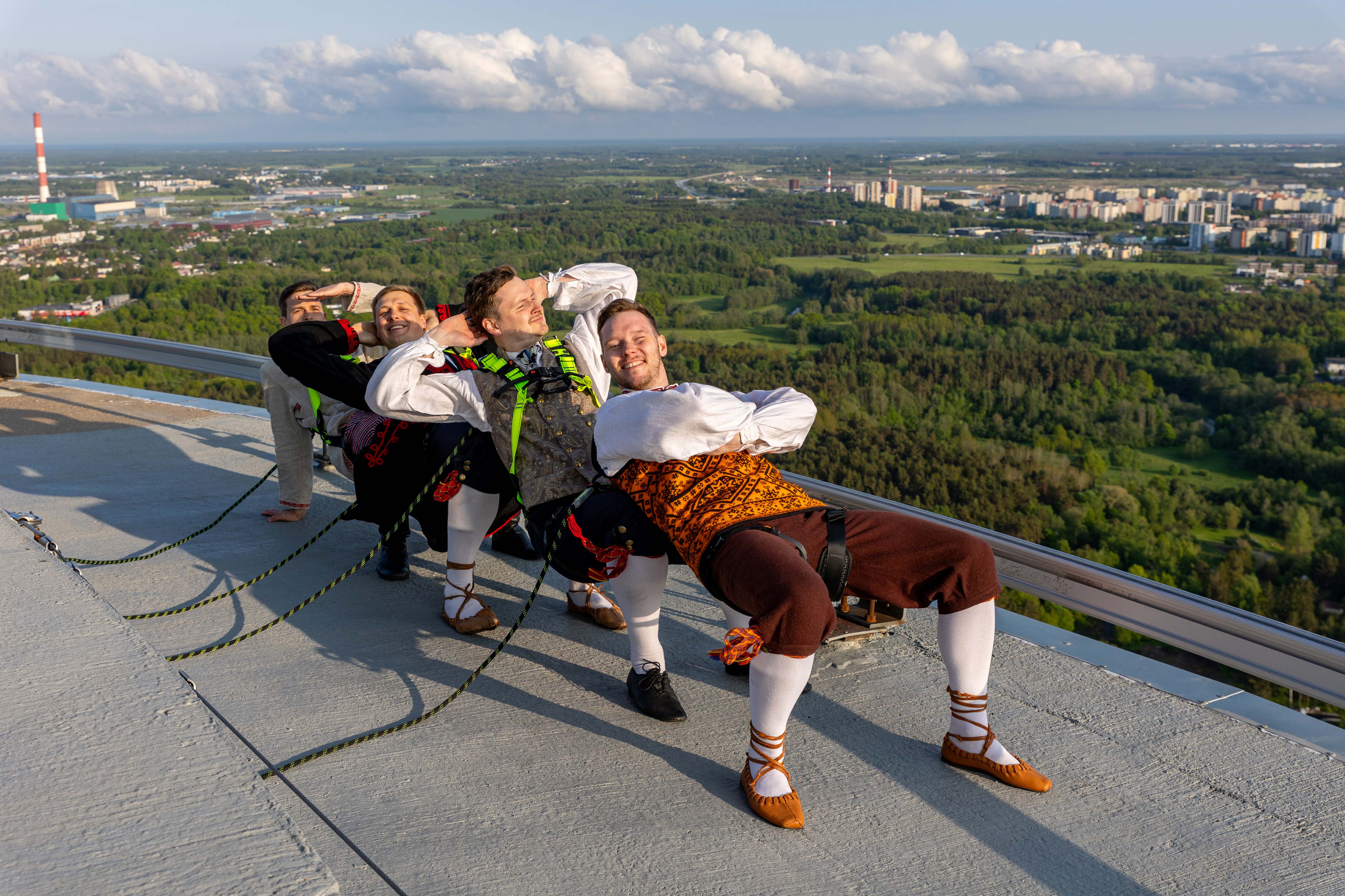 Servalkõnd 175m kõrgusel Teletornis