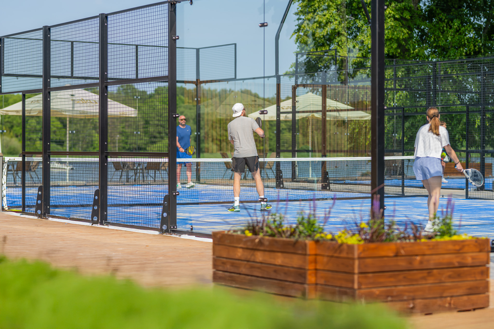 Padel Pärnussa joen varrella