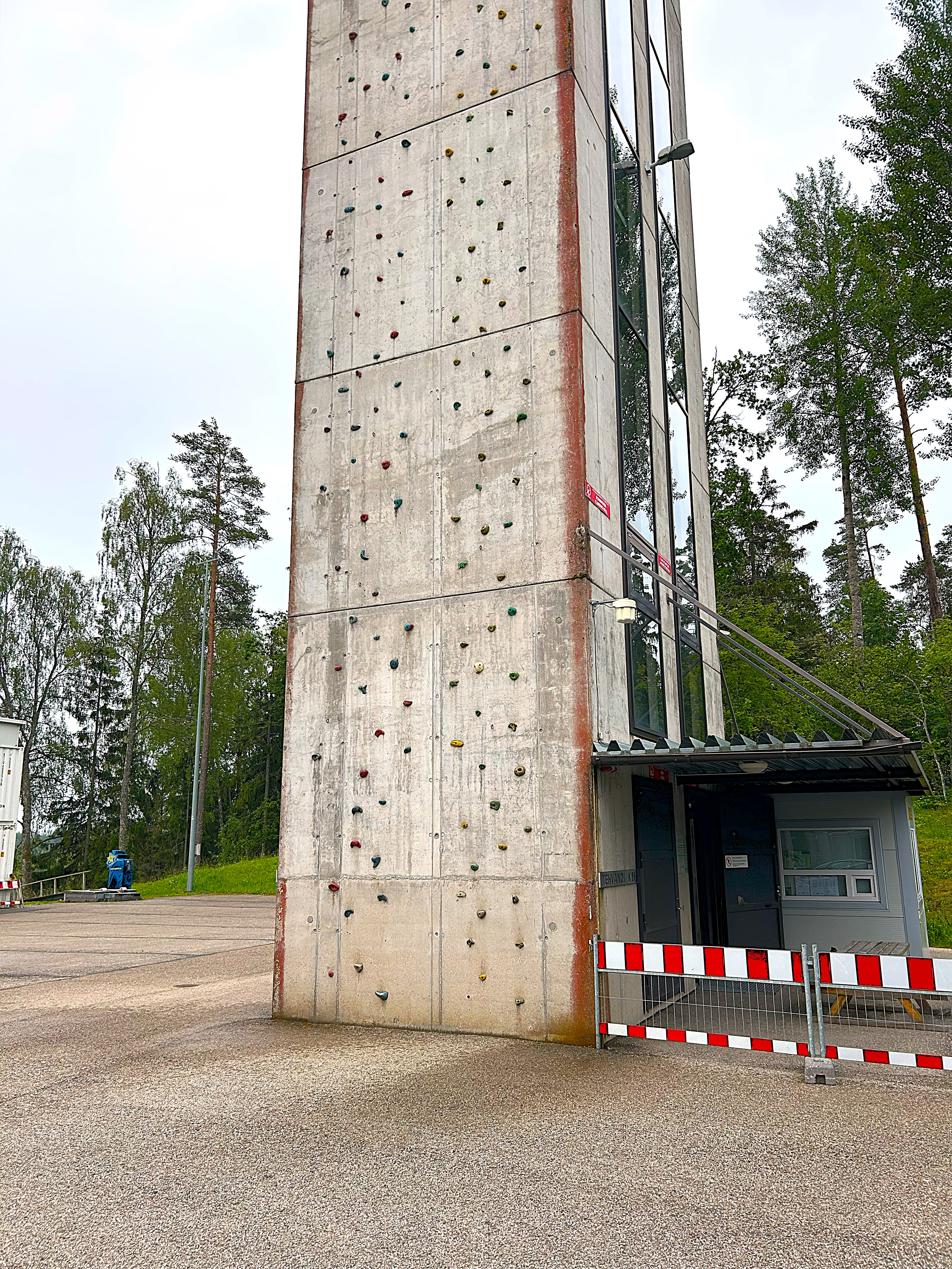 Tehvandi välironimissein