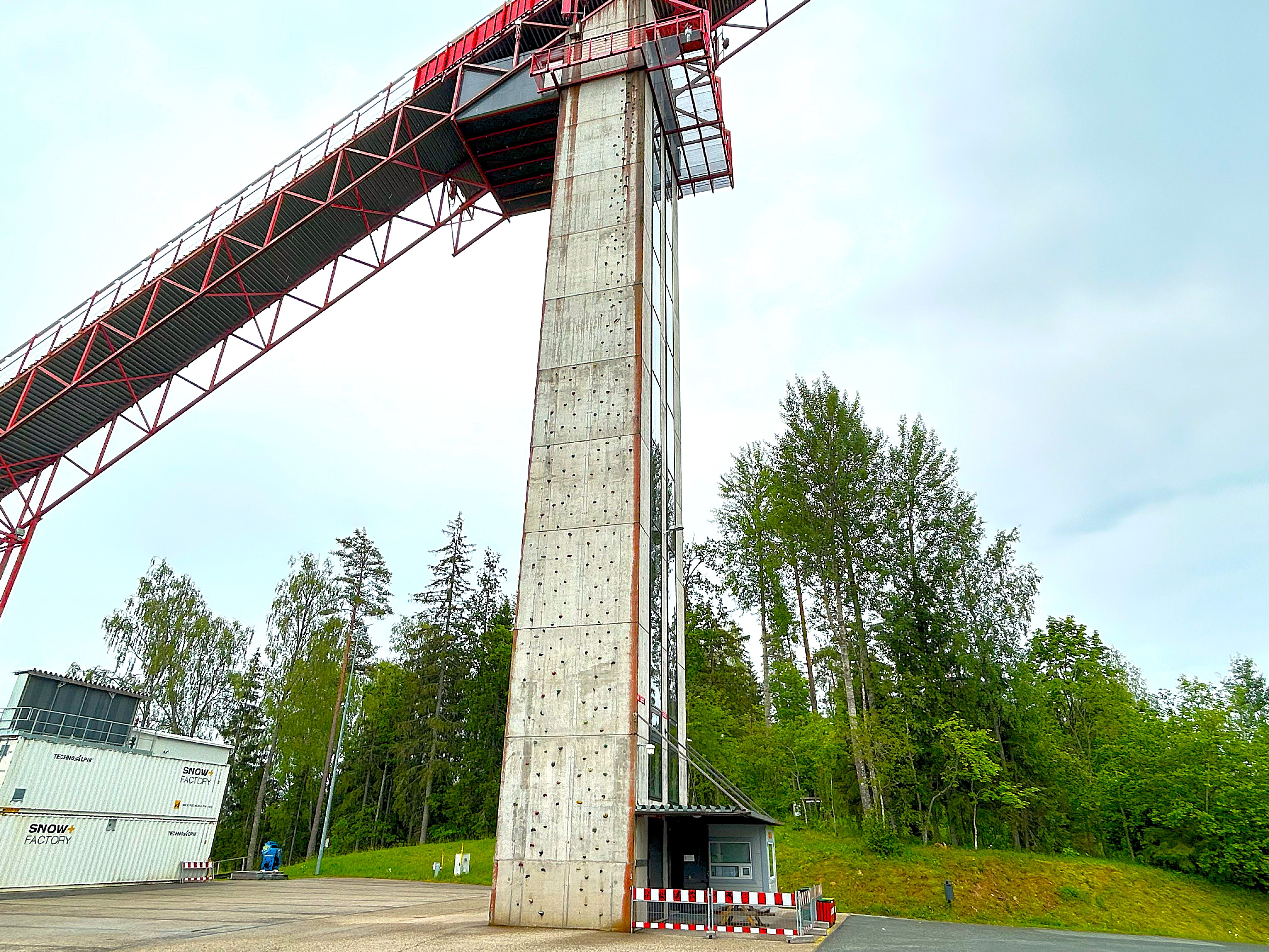 Tehvandi välironimissein