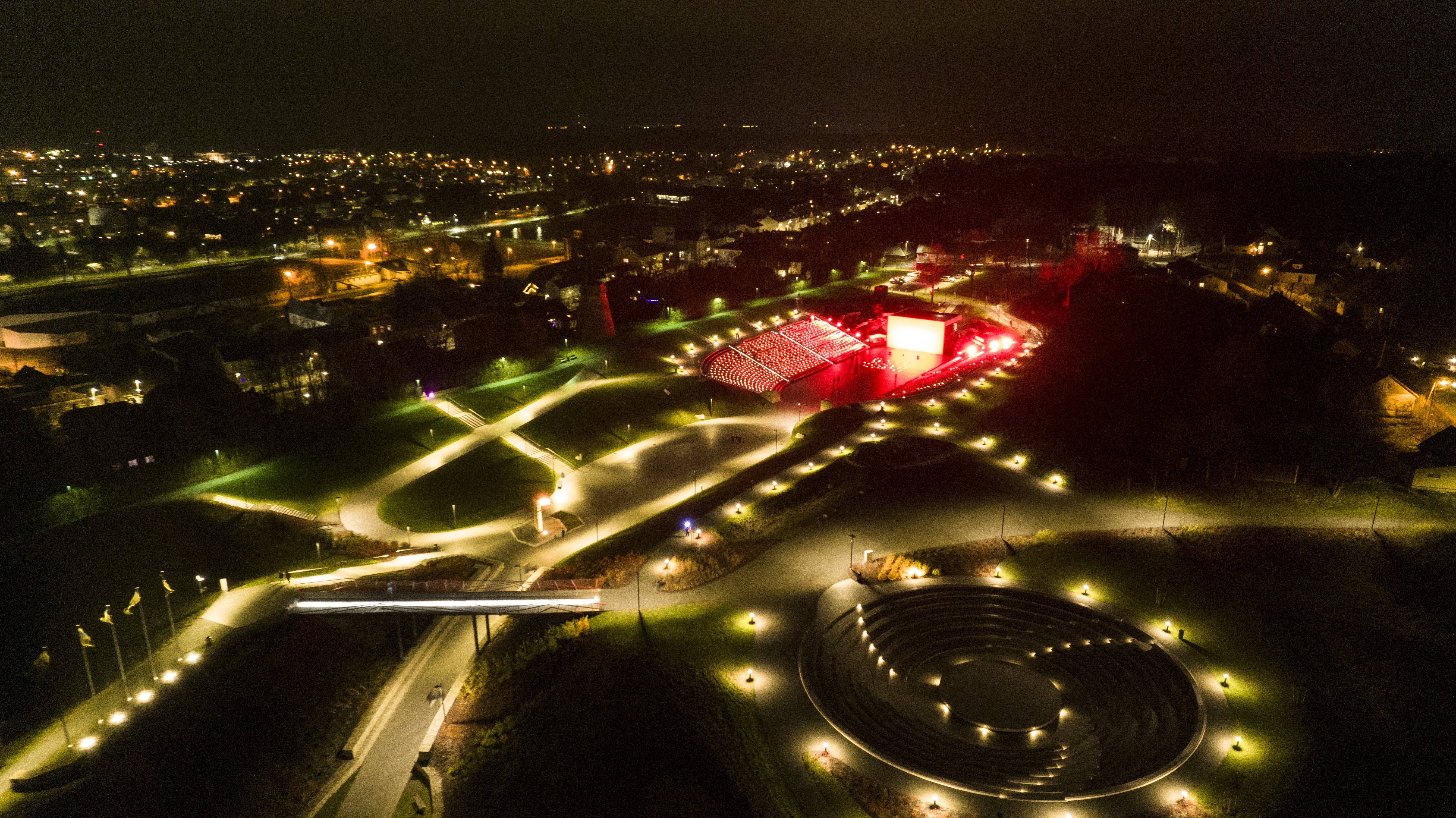 Vabaõhukeskus Rakvere Vallimägi hingedepäeval