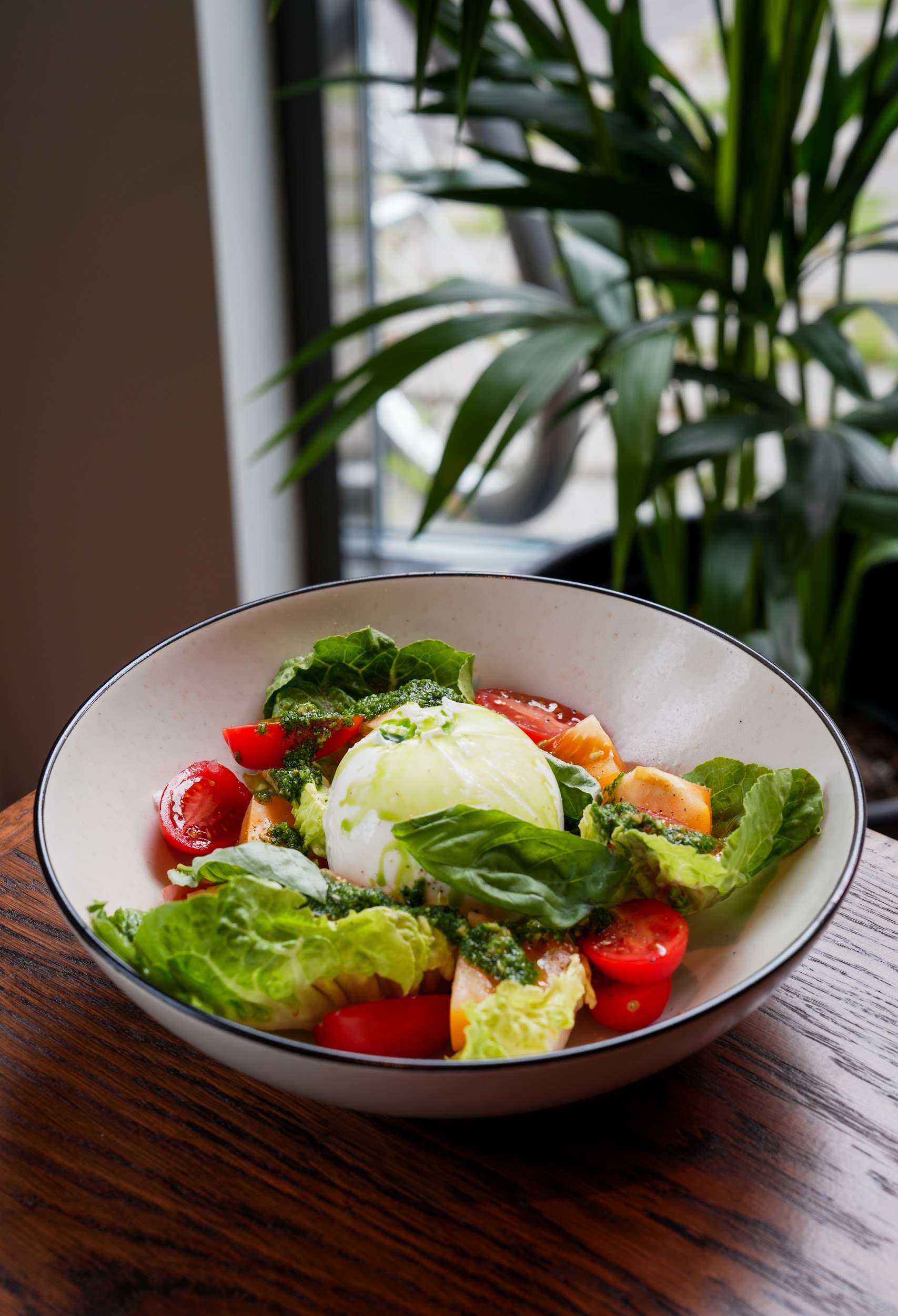 Jahu TTW Bistro värske salat