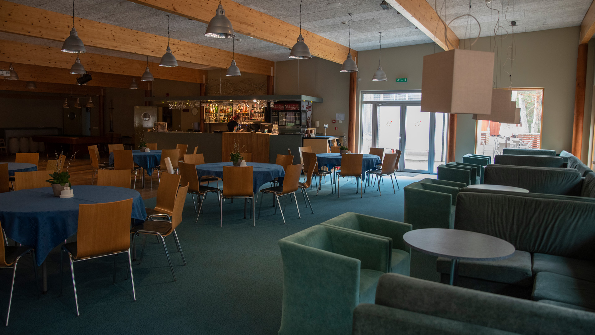 Roosta Resto ruum