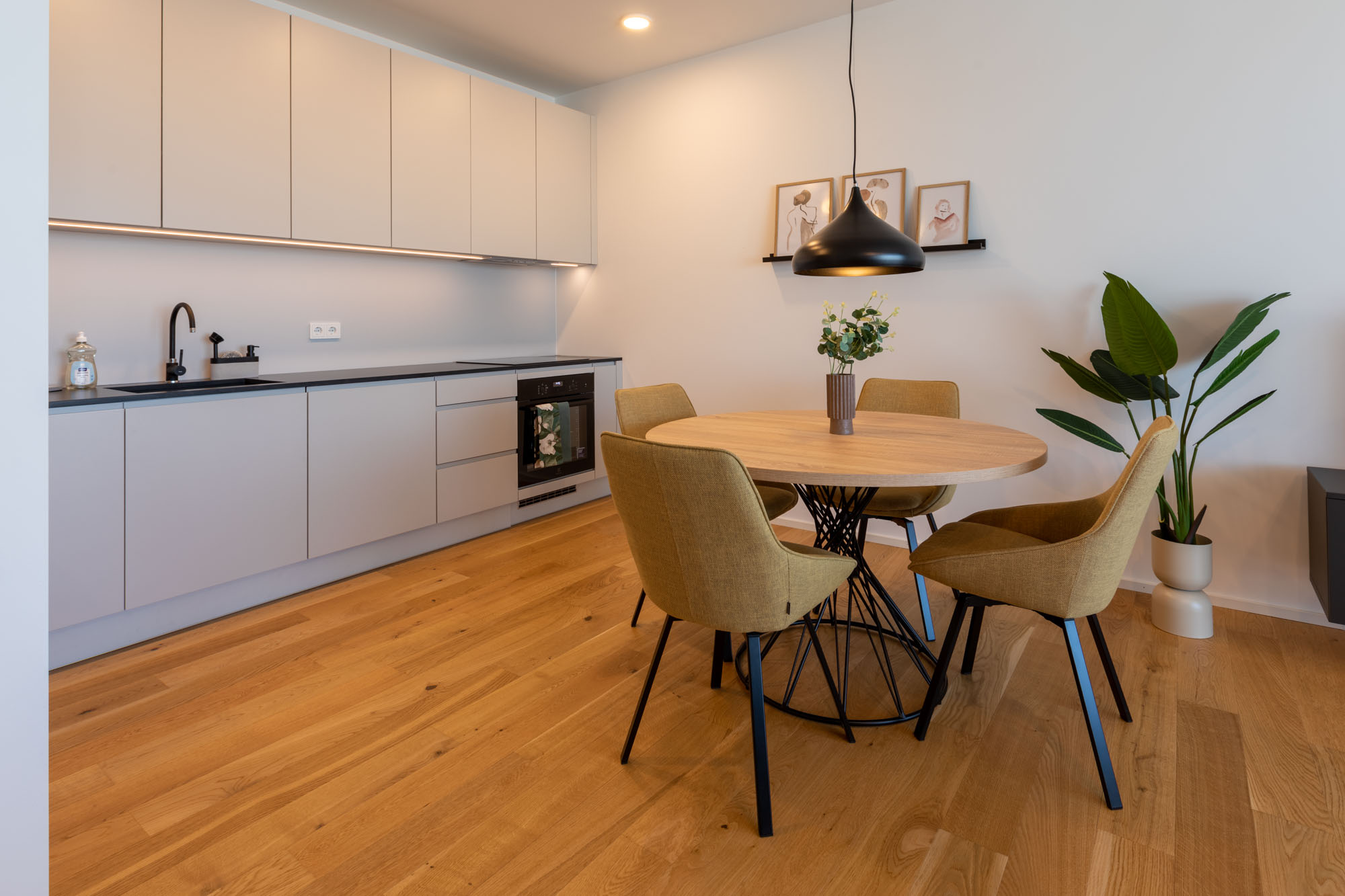 Hedon Apartments
