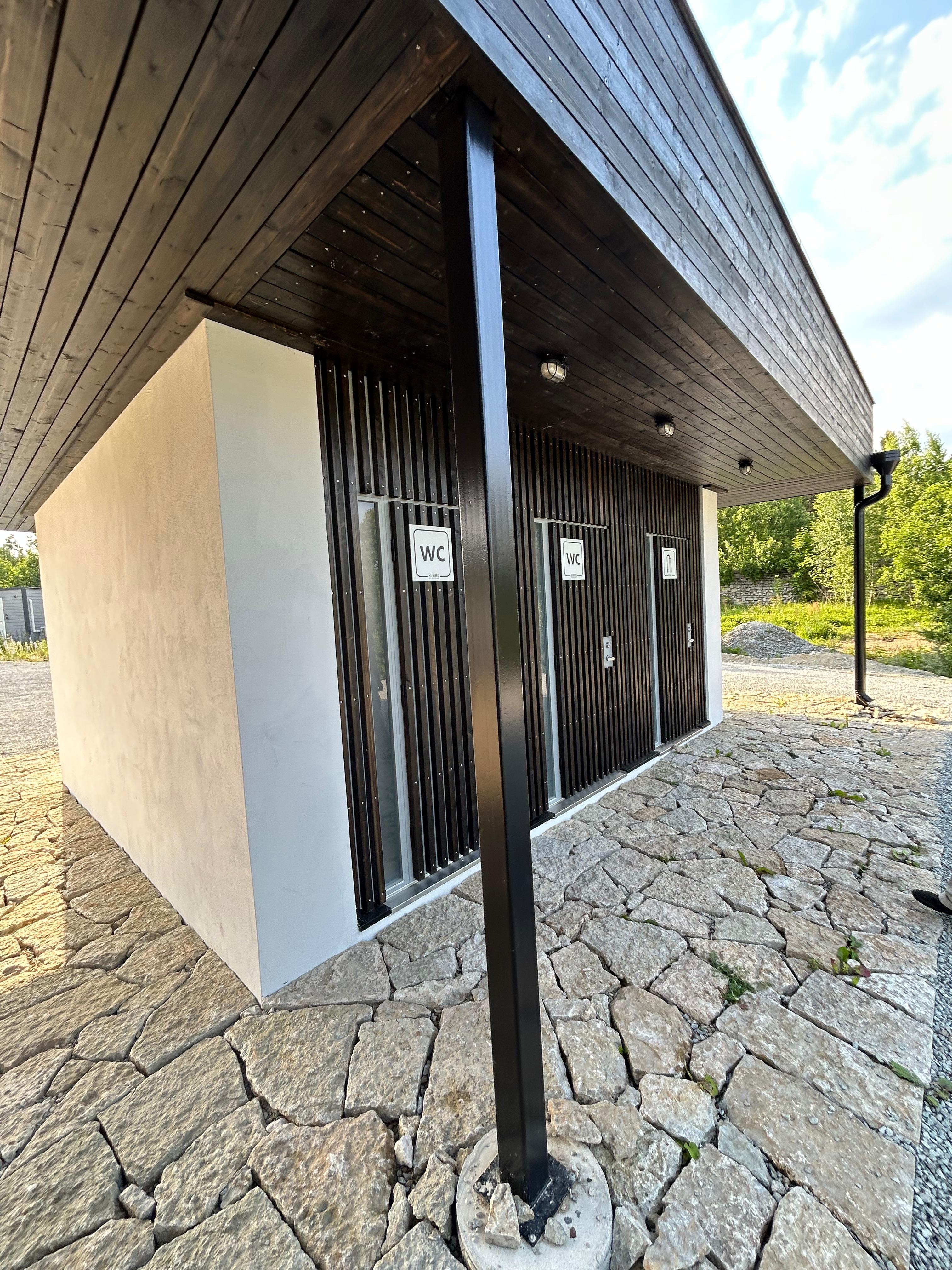 Rummu Caravan Park toilets and showers