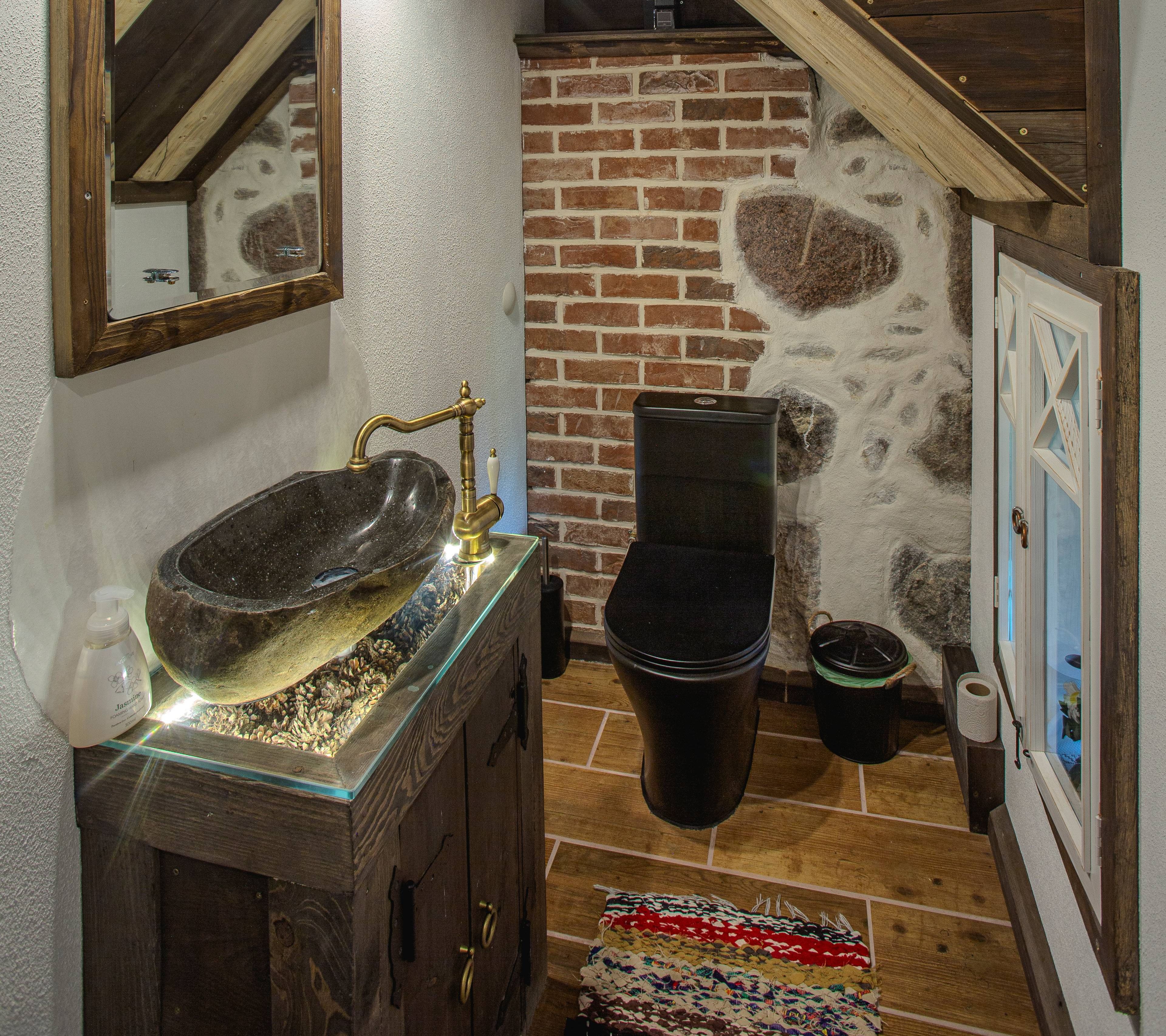 Tedreküla kuivati-puhkemaja tualett