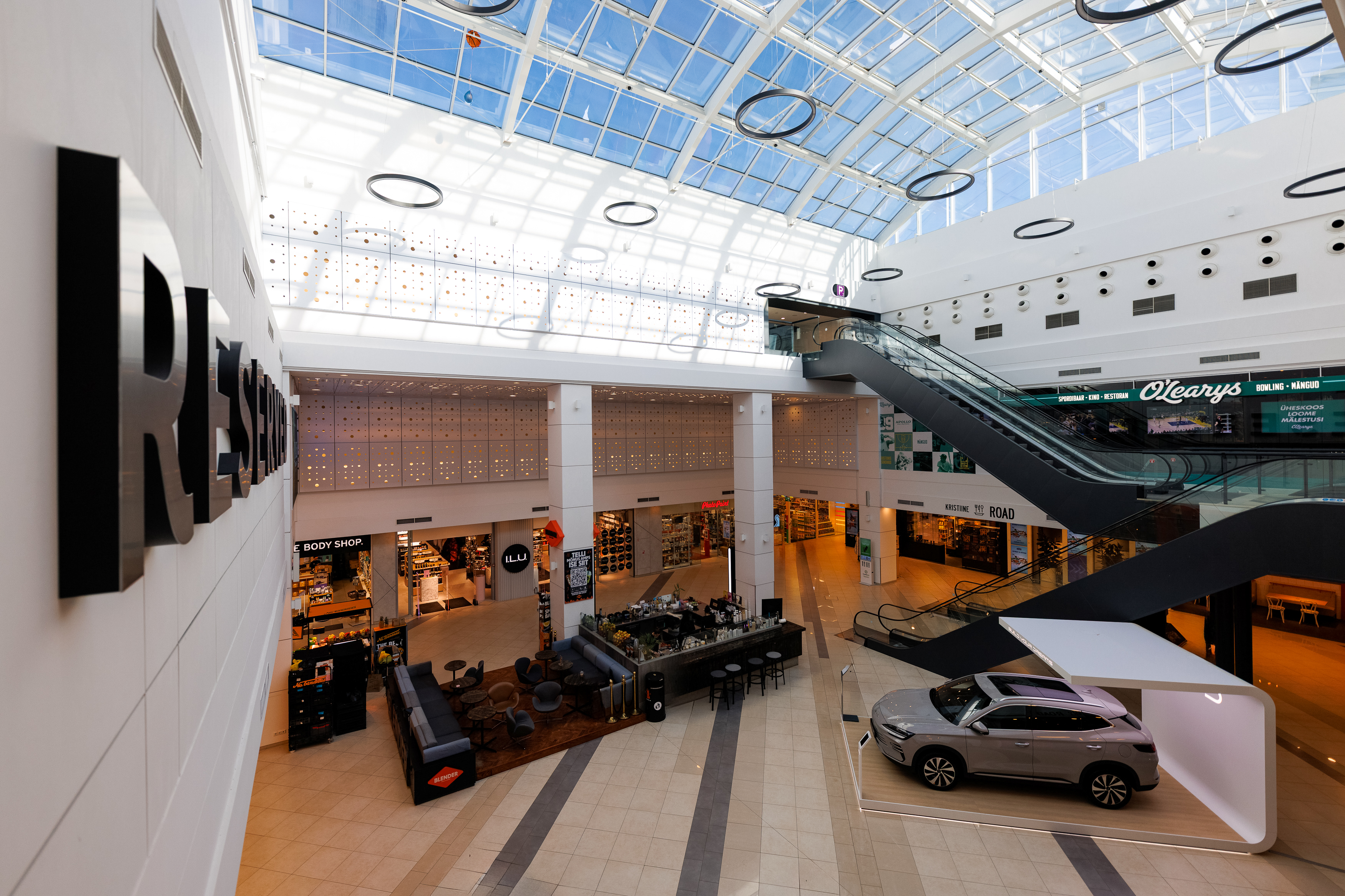 Kristiine keskuse aatrium