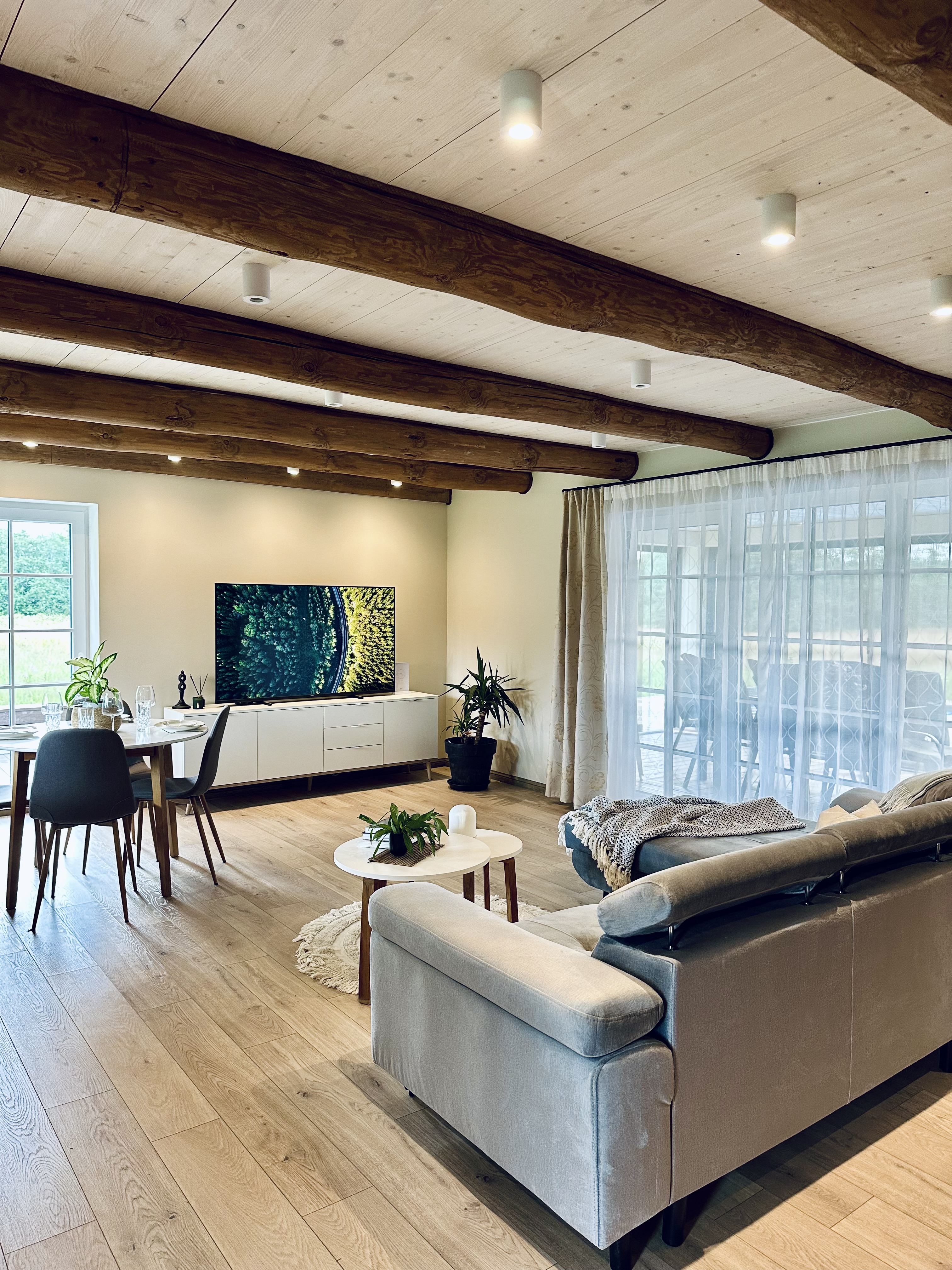 Pertle talumajutus - Elutuba