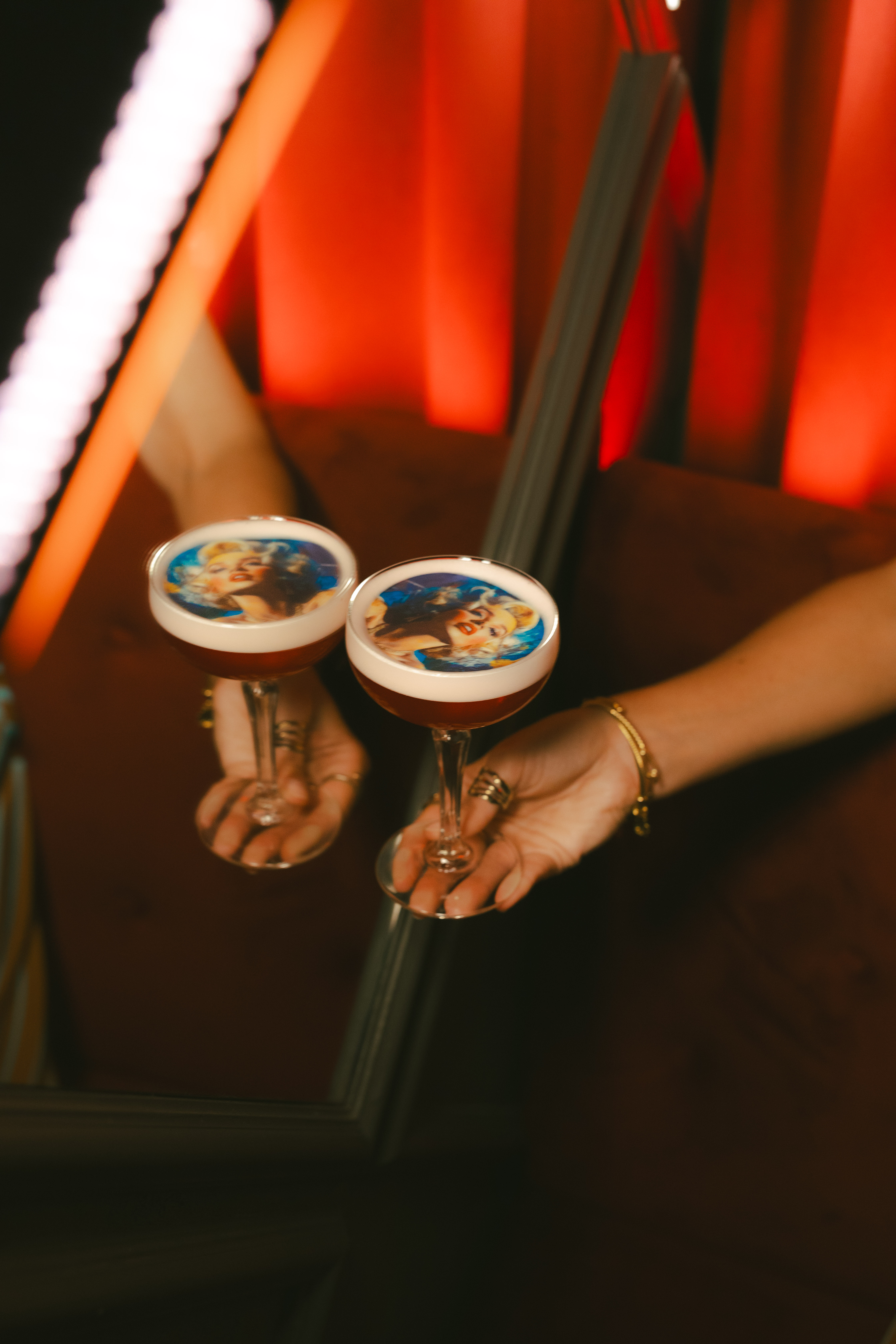 Erilise disainiga kokteil