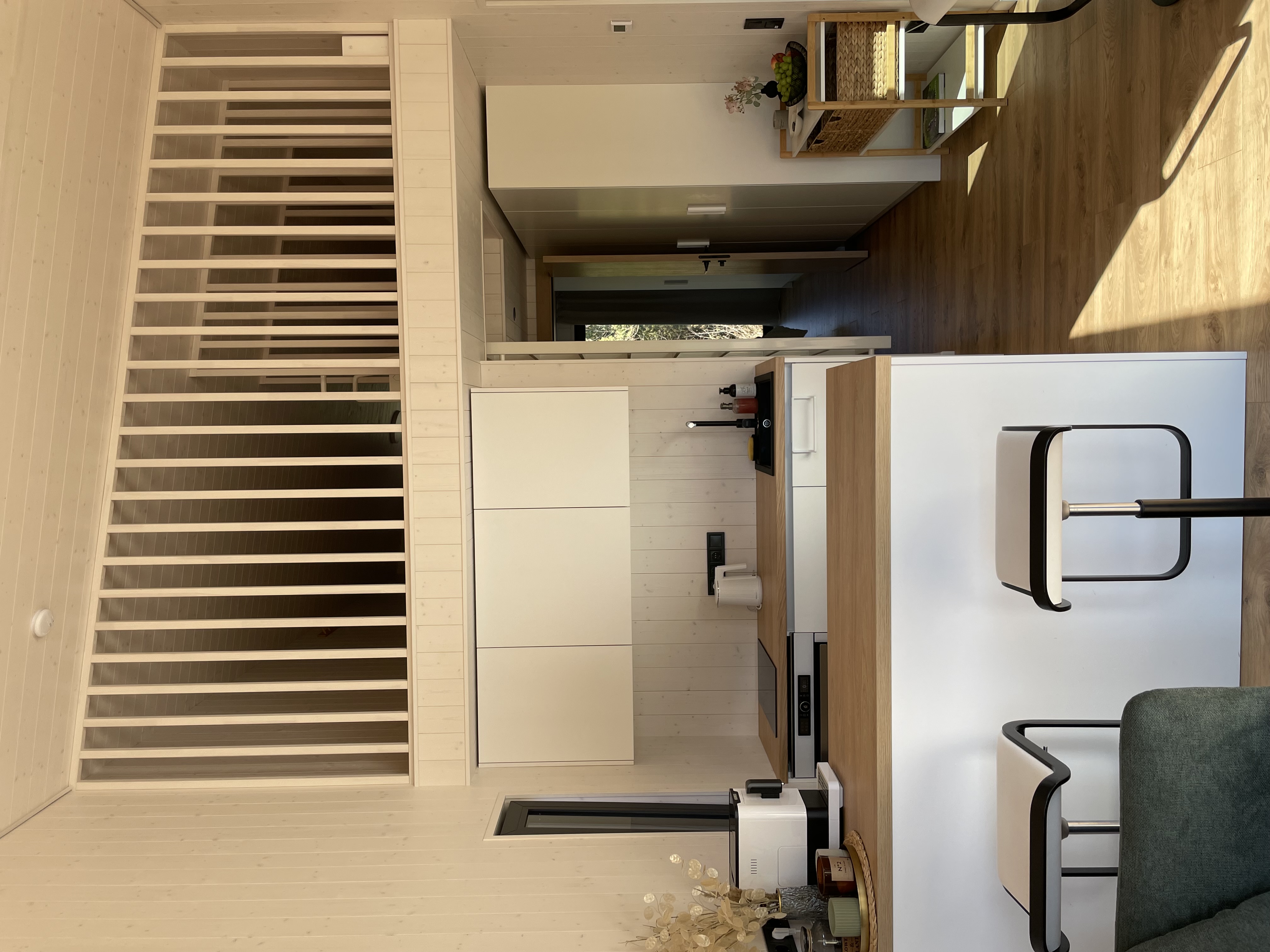 Sisevaade terrassi poolt