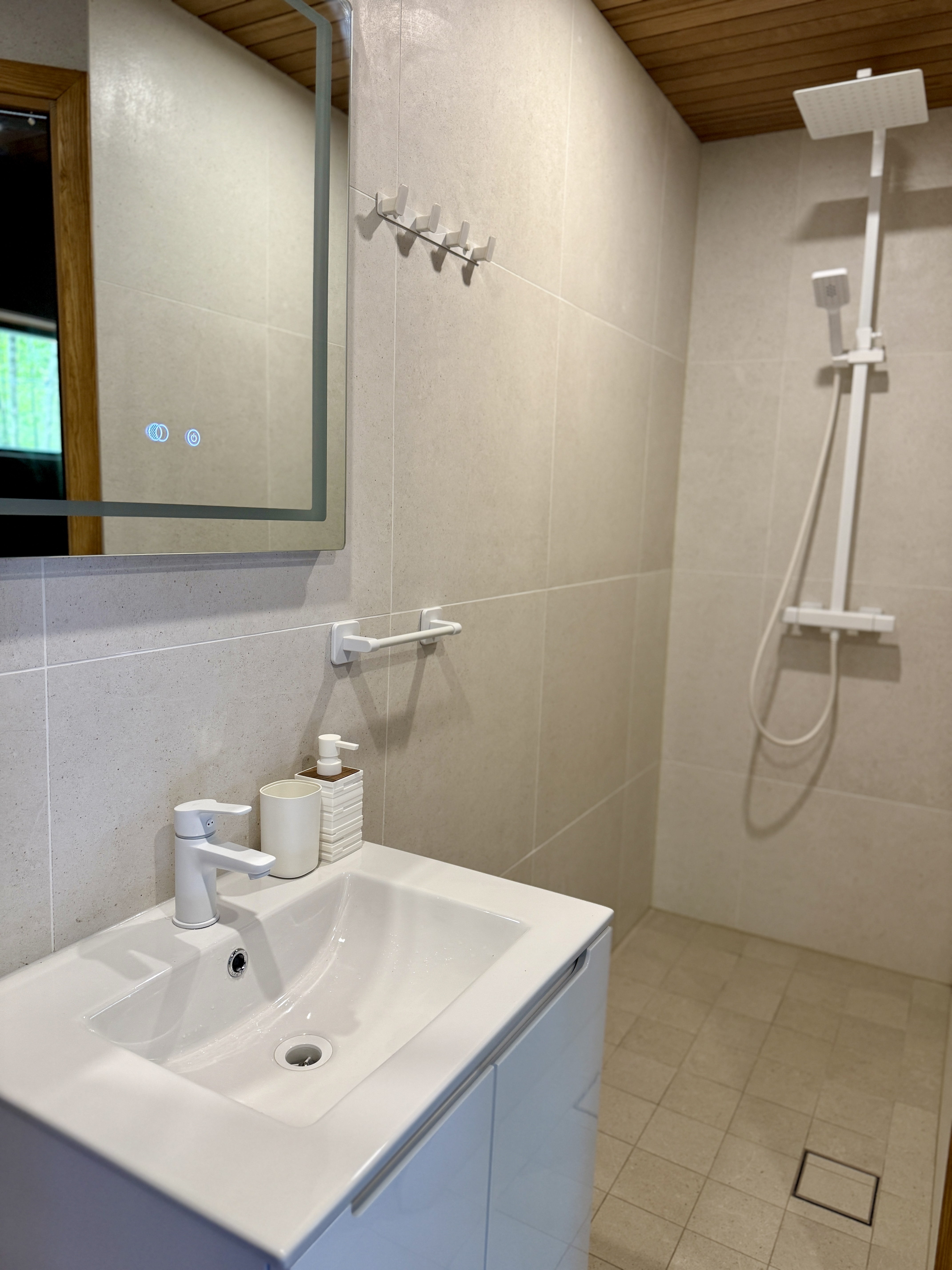 Bathroom in the private Midnight Vacation mini-villa