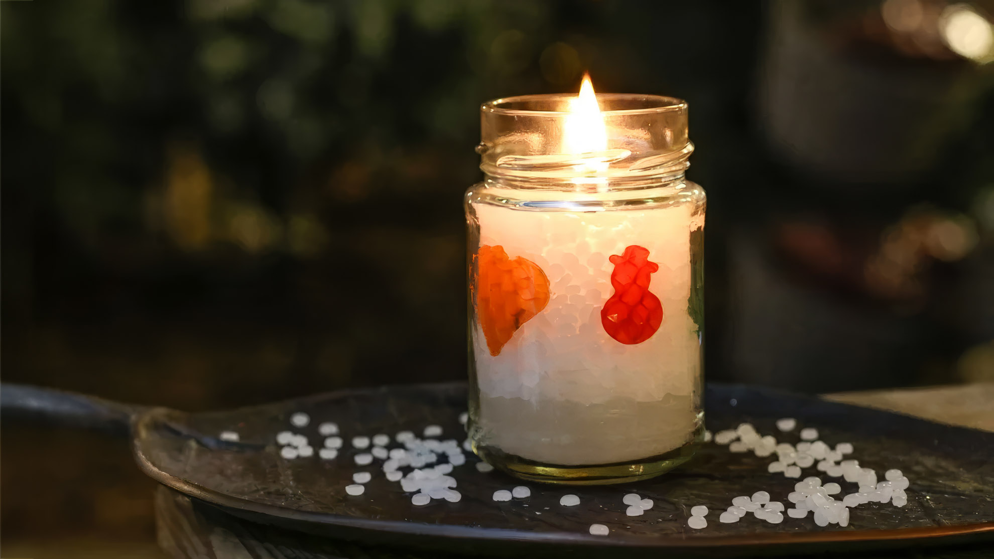 Workshop for making jar candles at Örreke Studio