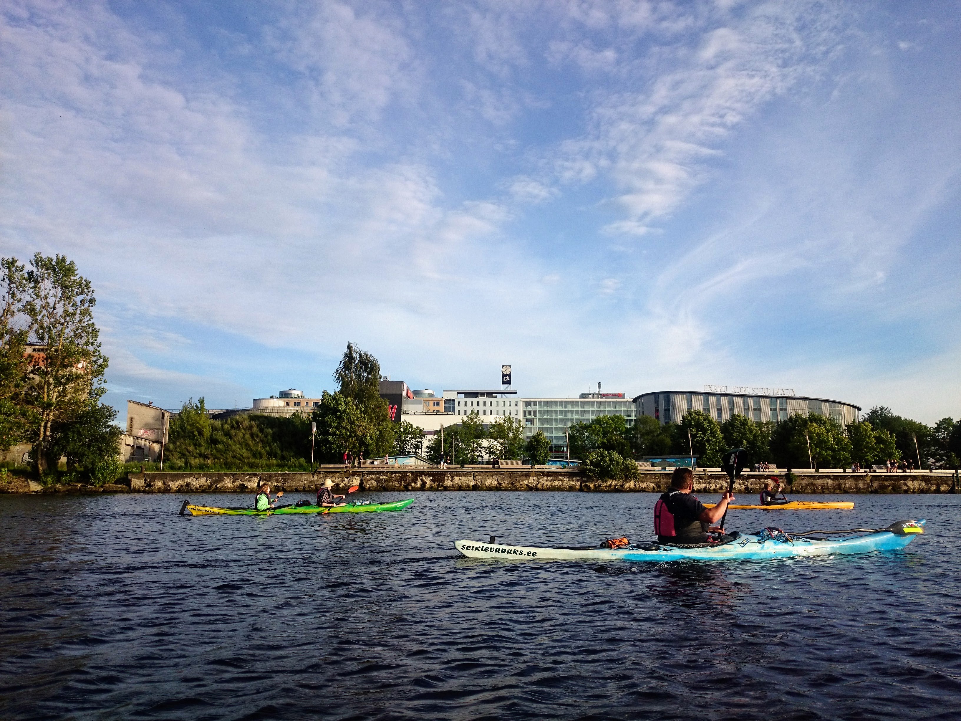 Kajakimatk ja Pärnu linna ekskursioon vee pealt