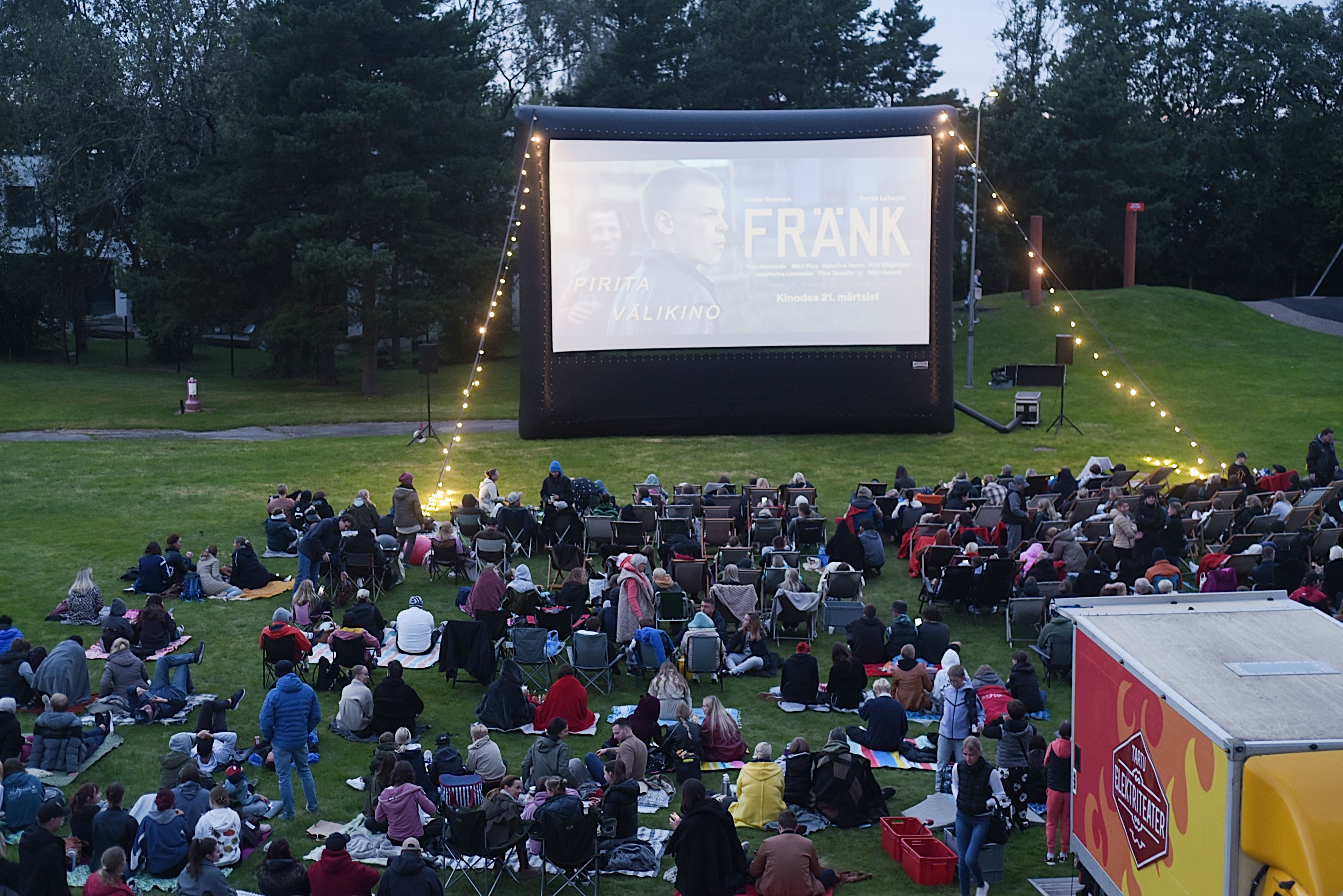 Pirita välikino Teletorni õuel