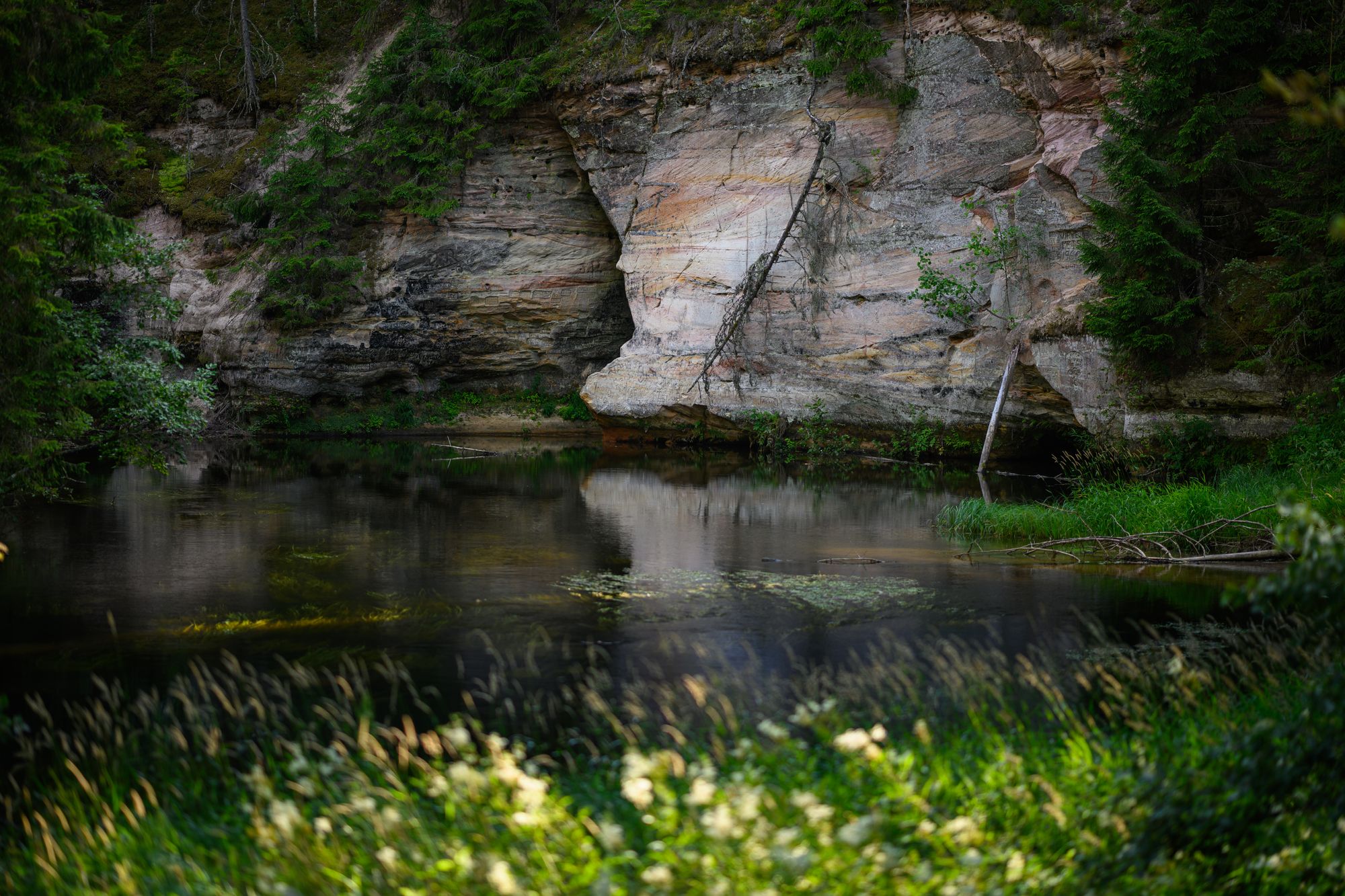 Scenic Taevaskoja caves