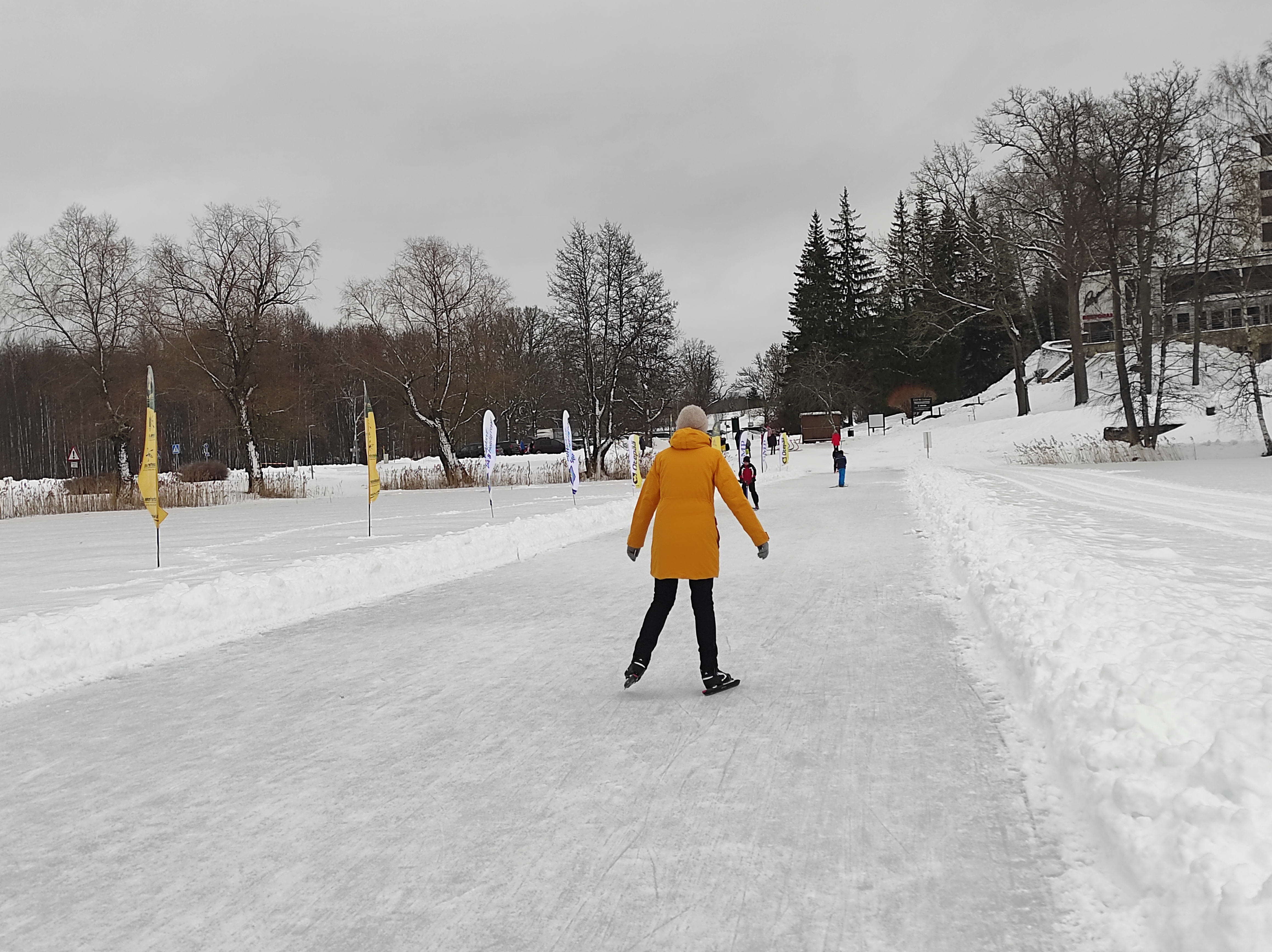 Pihejerves (Pühajärve) ezera ledus trase