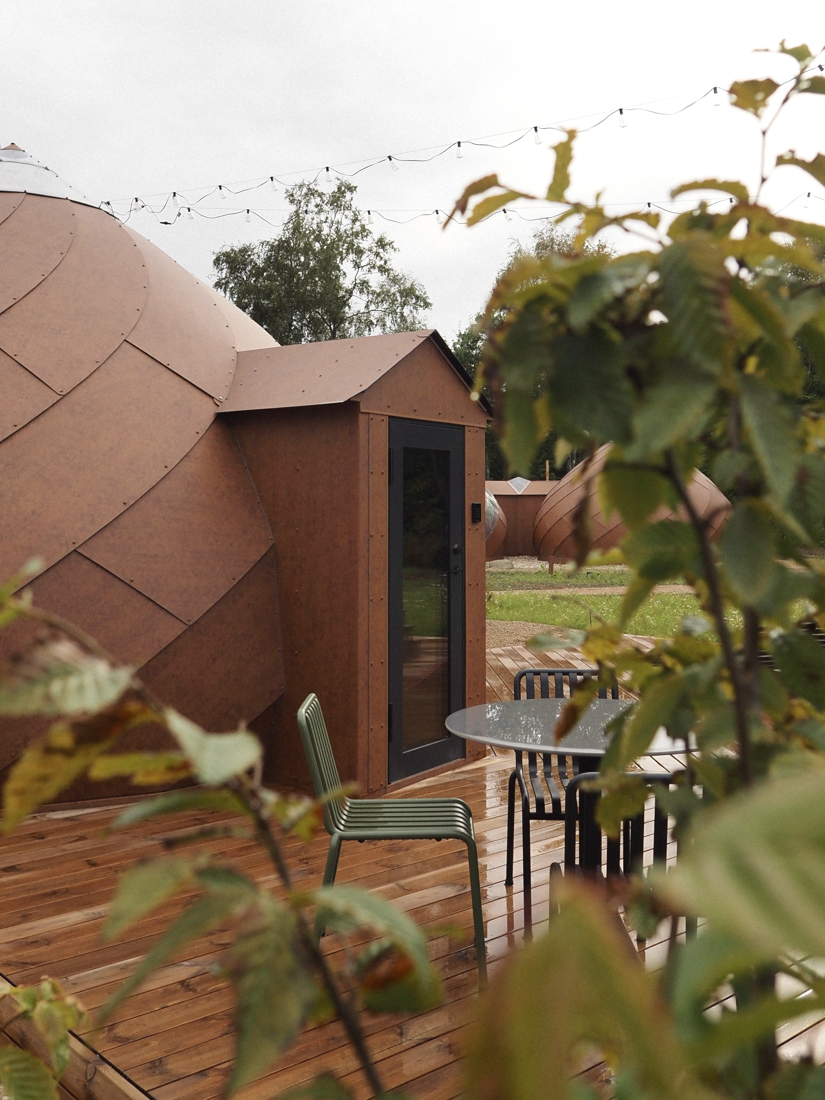 Äiatari with a terrace