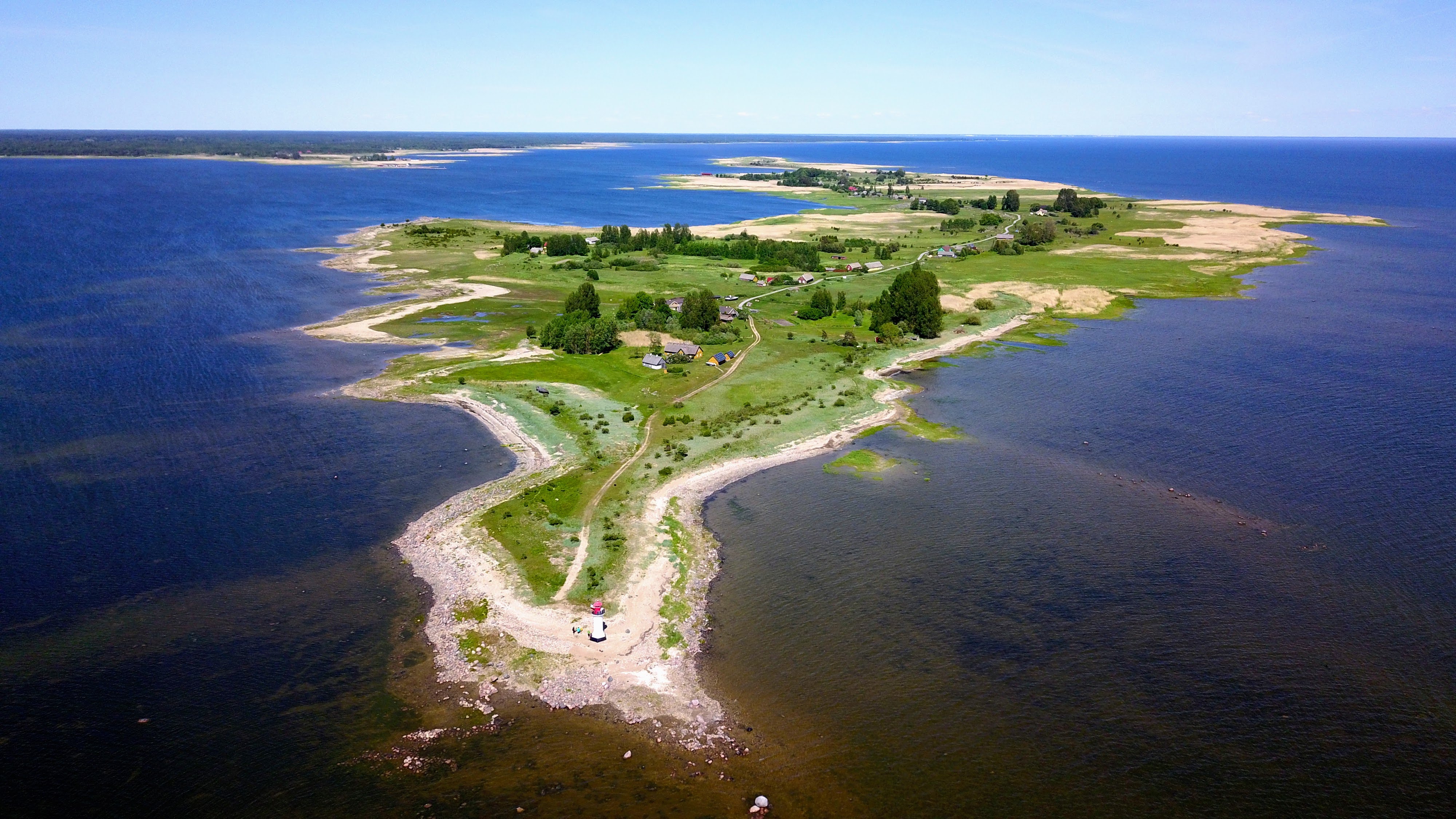 Matk Pärnu lahes asuvale Eesti väikesaarele Manija