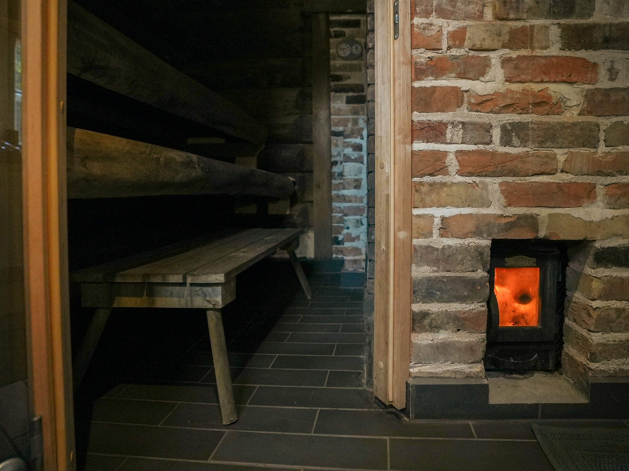 "Panga Saunahüti" pirts ir uzkarsēta