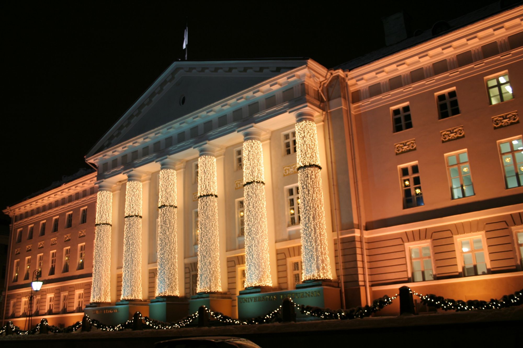 Tartu vanalinnas asub Tartu Ülikool