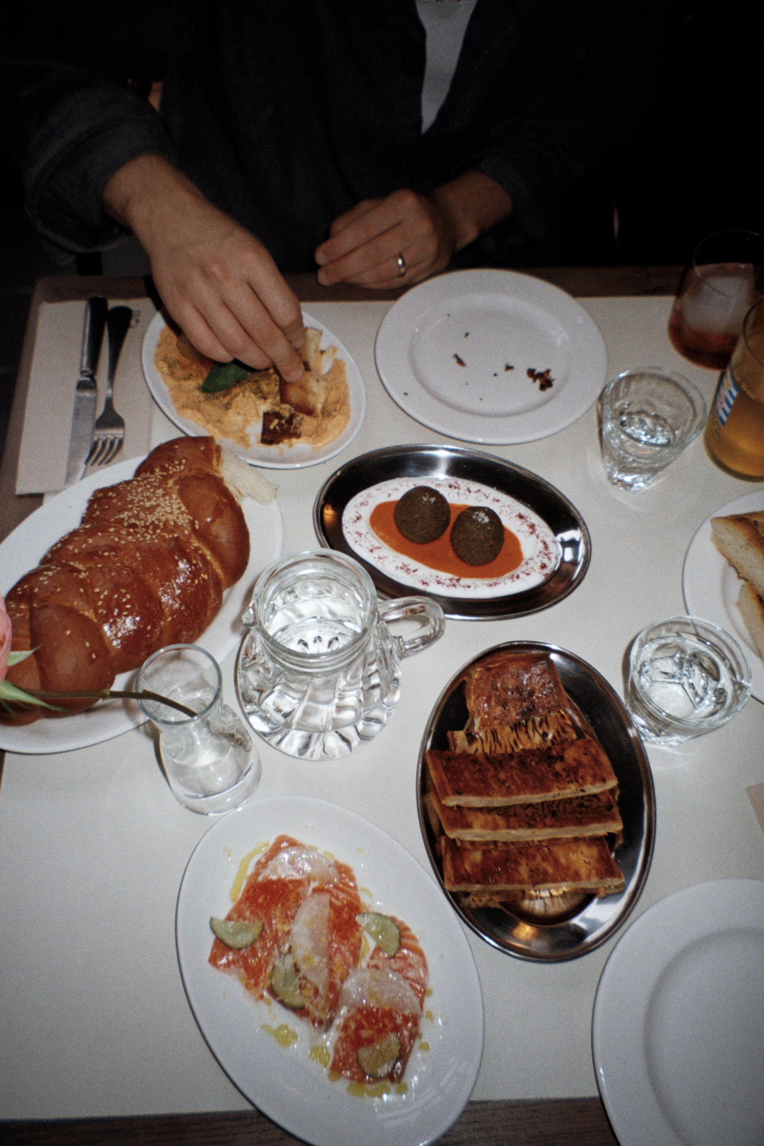 Cafe Tempo söögilaud