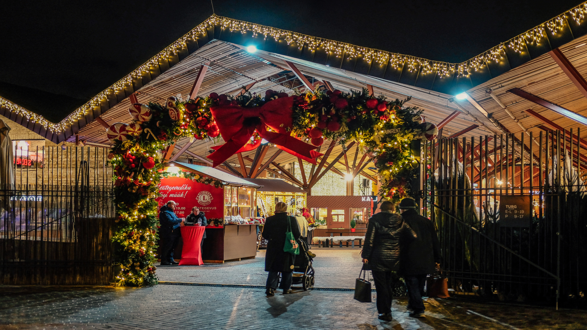Õhtune vaade Balti jaama turule