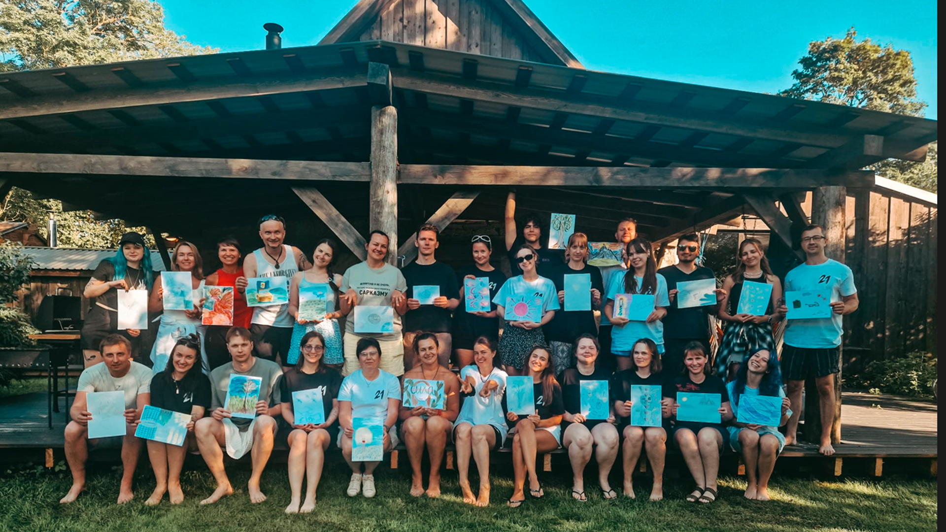 Seminarimaja suur katusega terrass