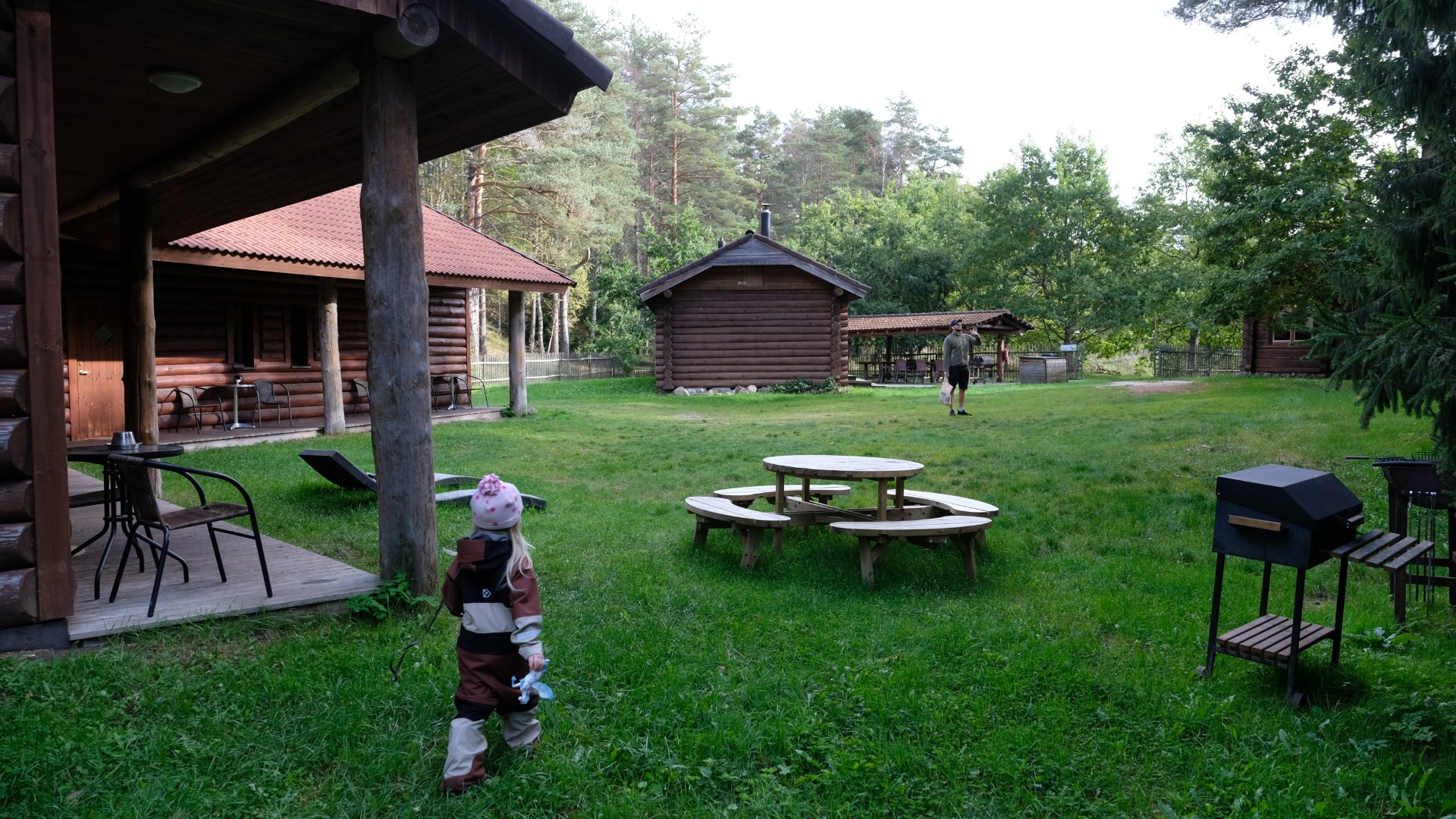 Stuudiokorter Johannese põnev ümbrus peredele