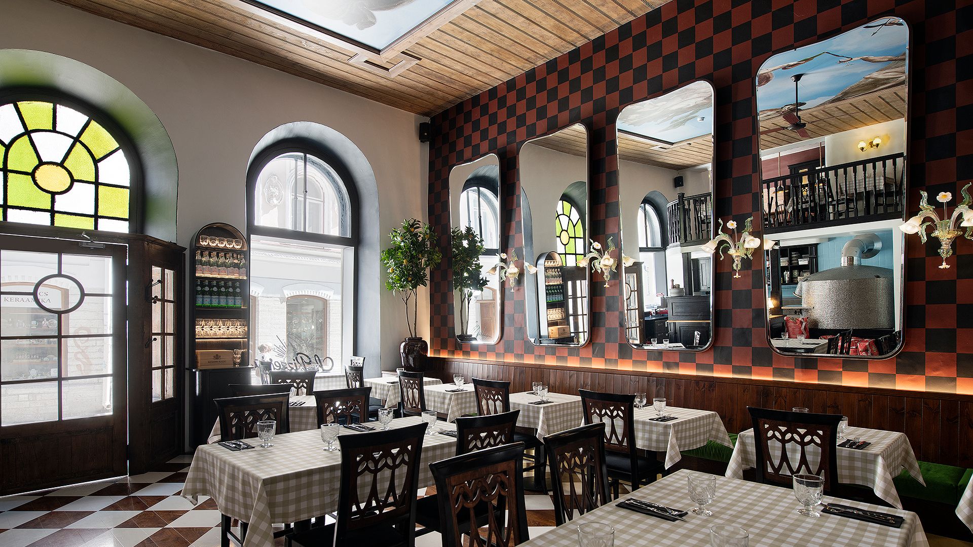 Pizzeria di Orm Oja restoran Tallinna vanalinnas