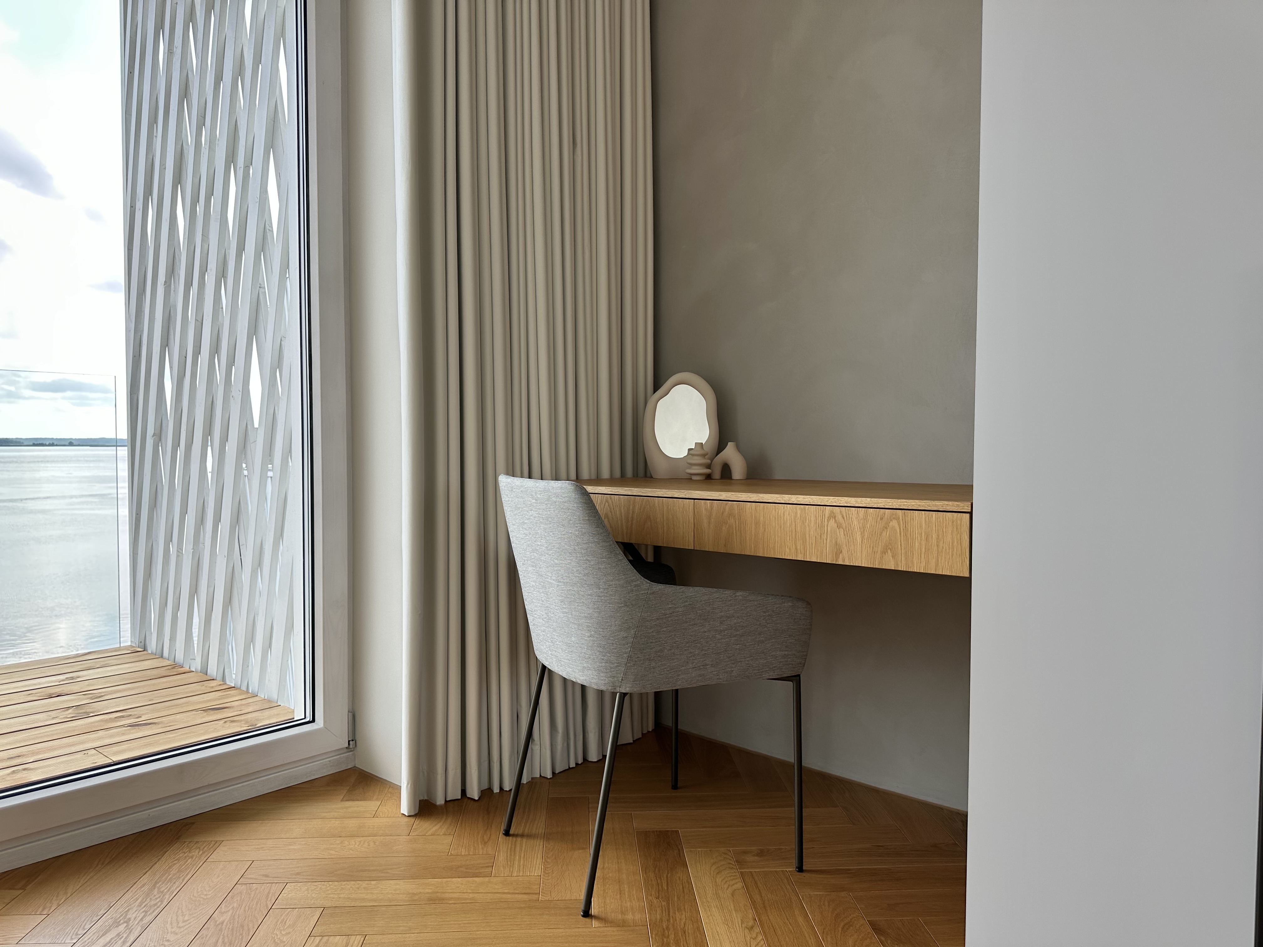 Magamistuba koos kodukontoriga