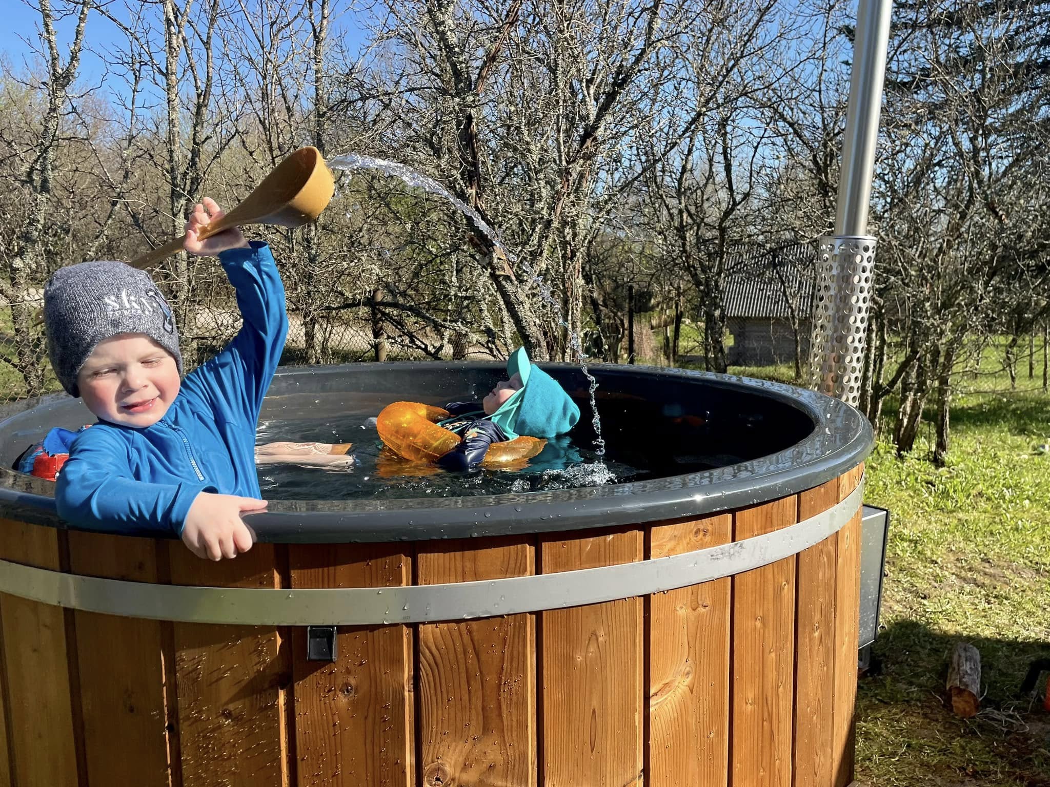 Kuuse tünnisaun- kümblustünn