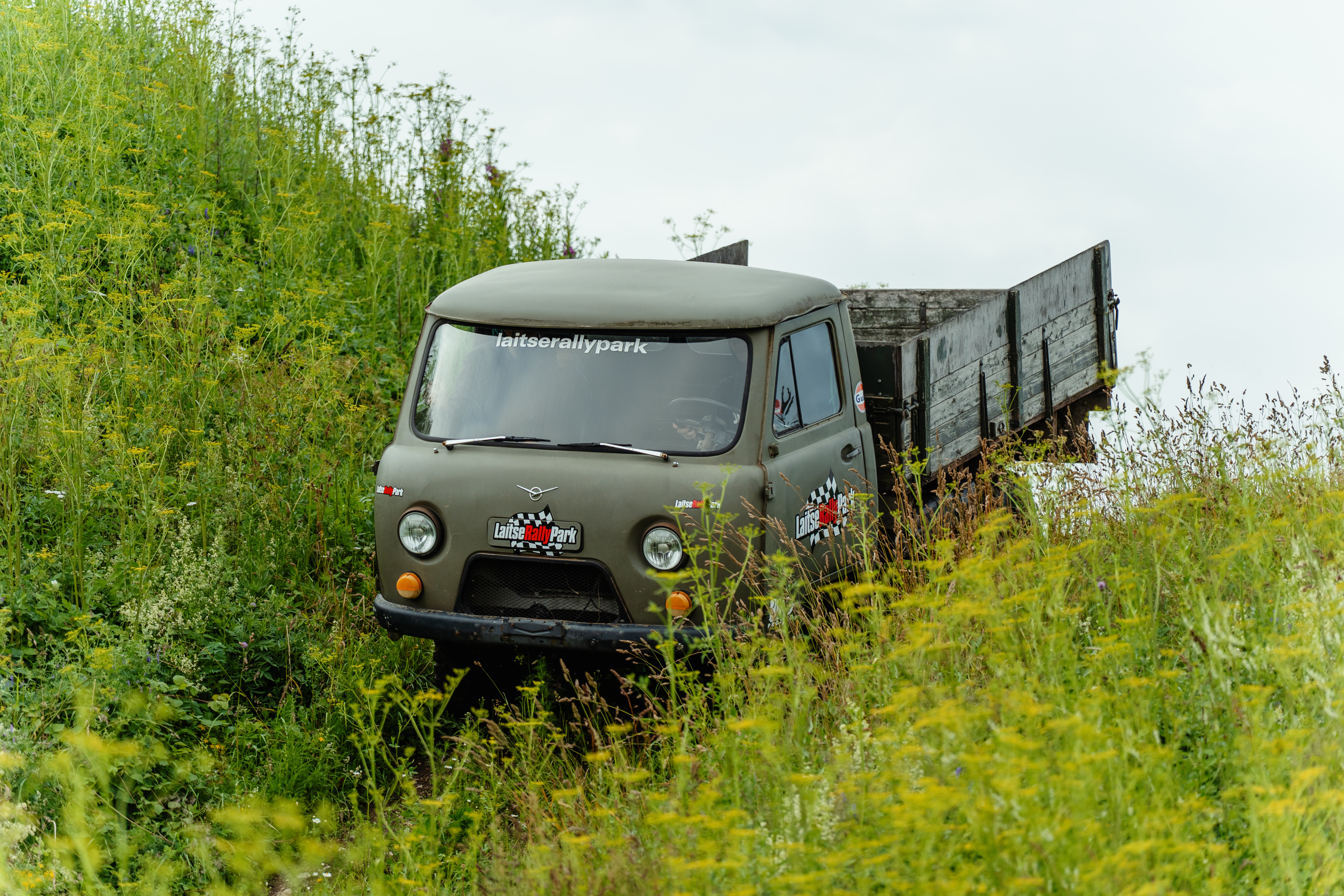UAZ off road autoga takistusterajal LaitseRallyPark'is